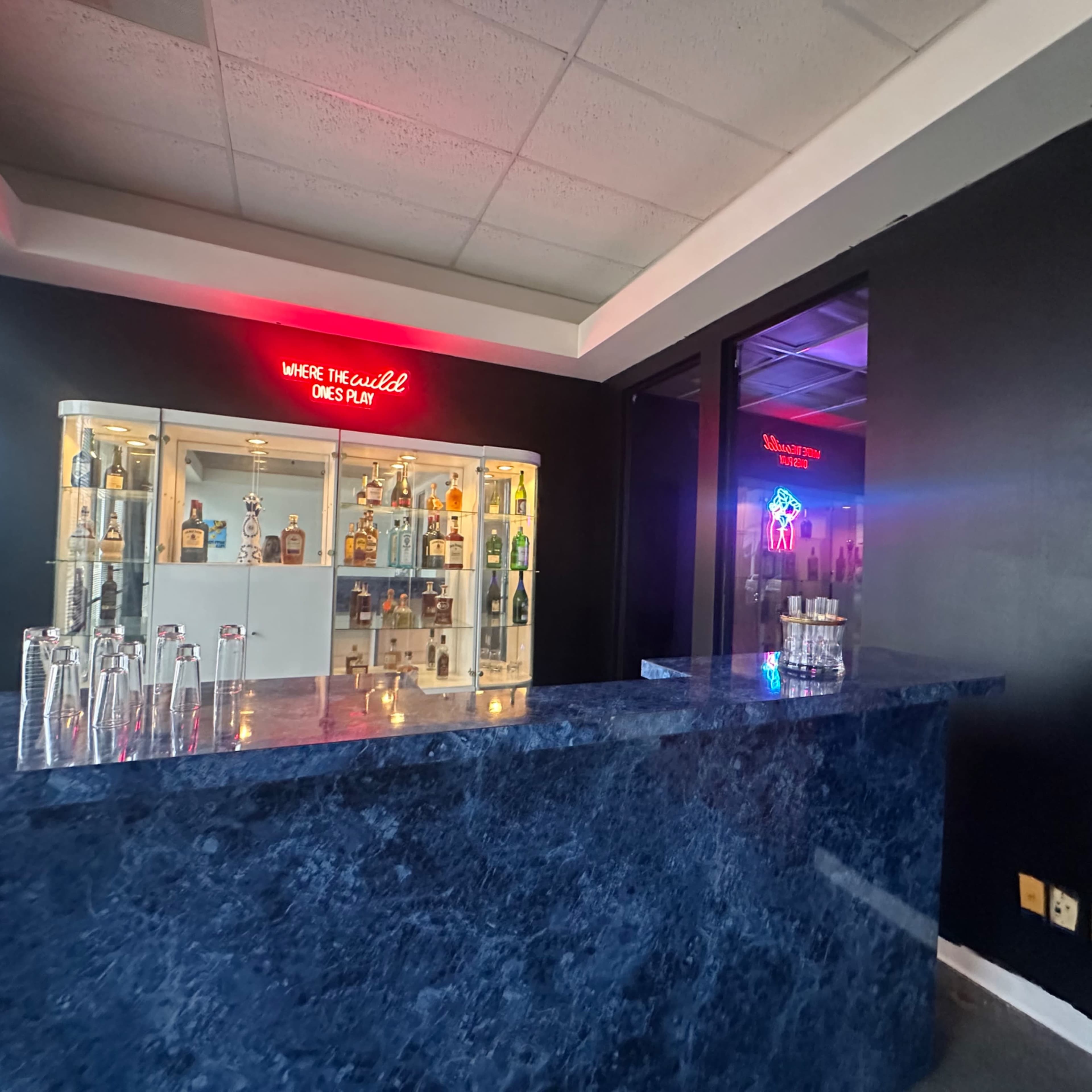 Private Bar Production Set Image in Lake Highlands, Dallas, TX