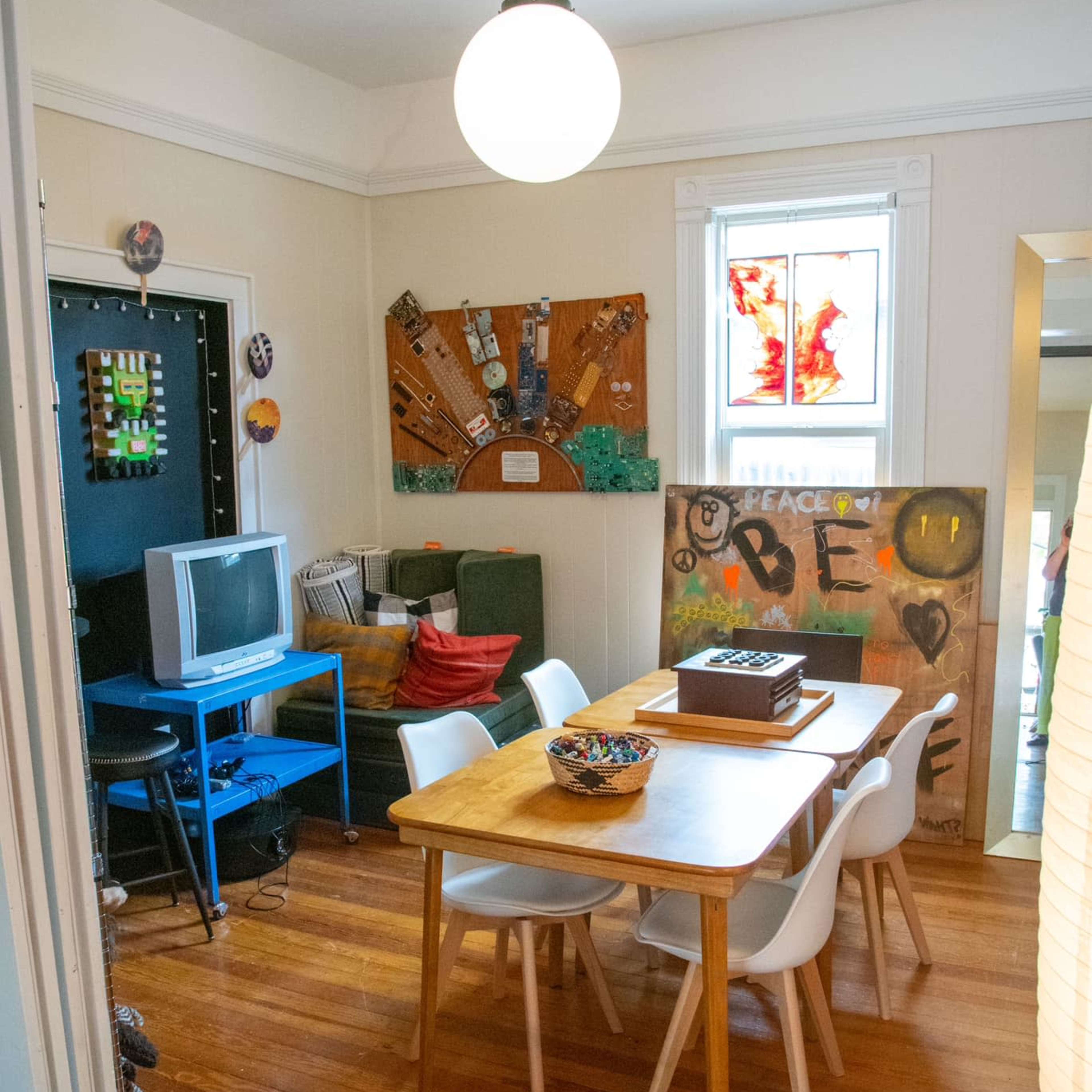 Downtown / Old Town Home / Professionally Designed Creative Space Image in Lafayette, Lafayette, CO