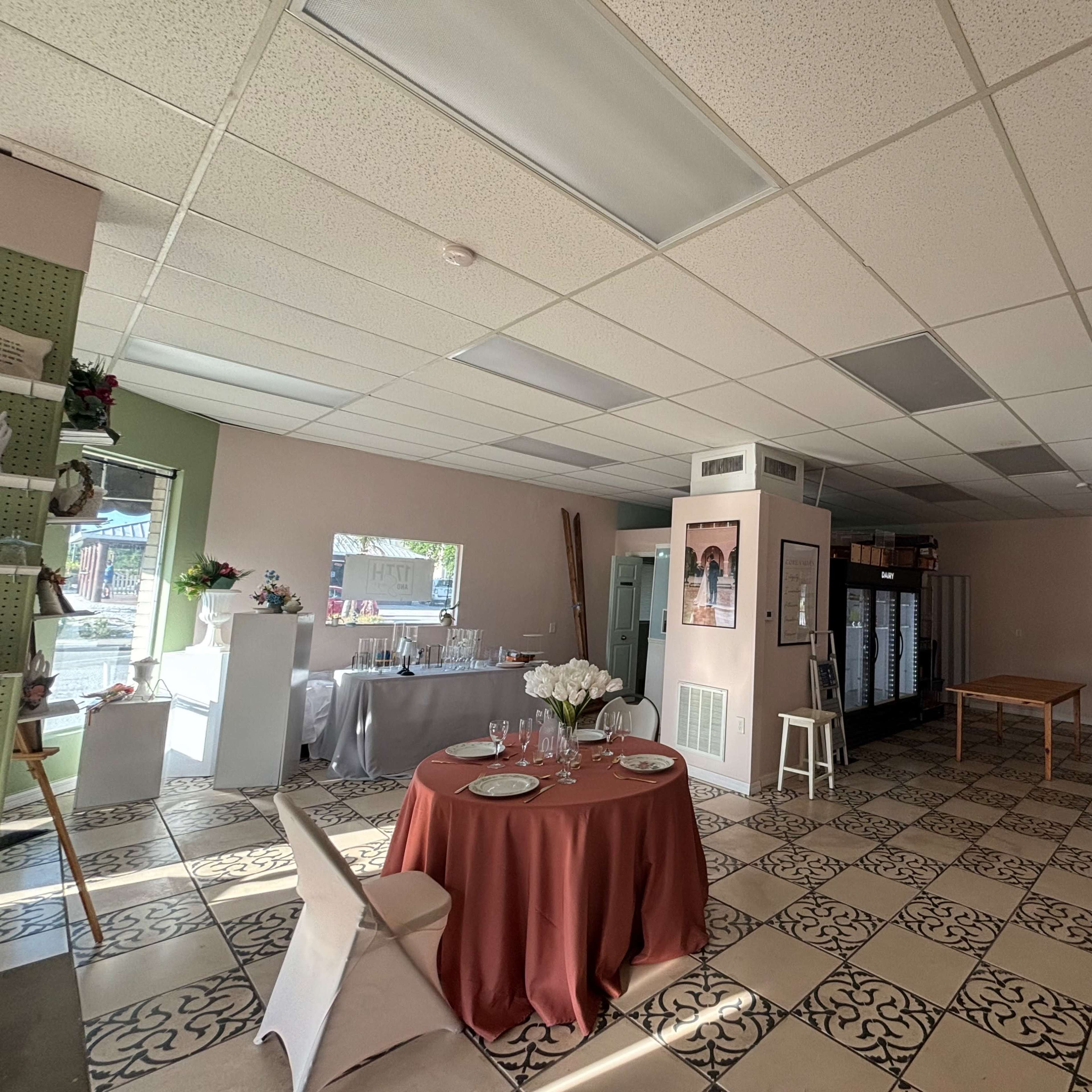 Urban studio with ample natural light Image in Largo, Largo, FL