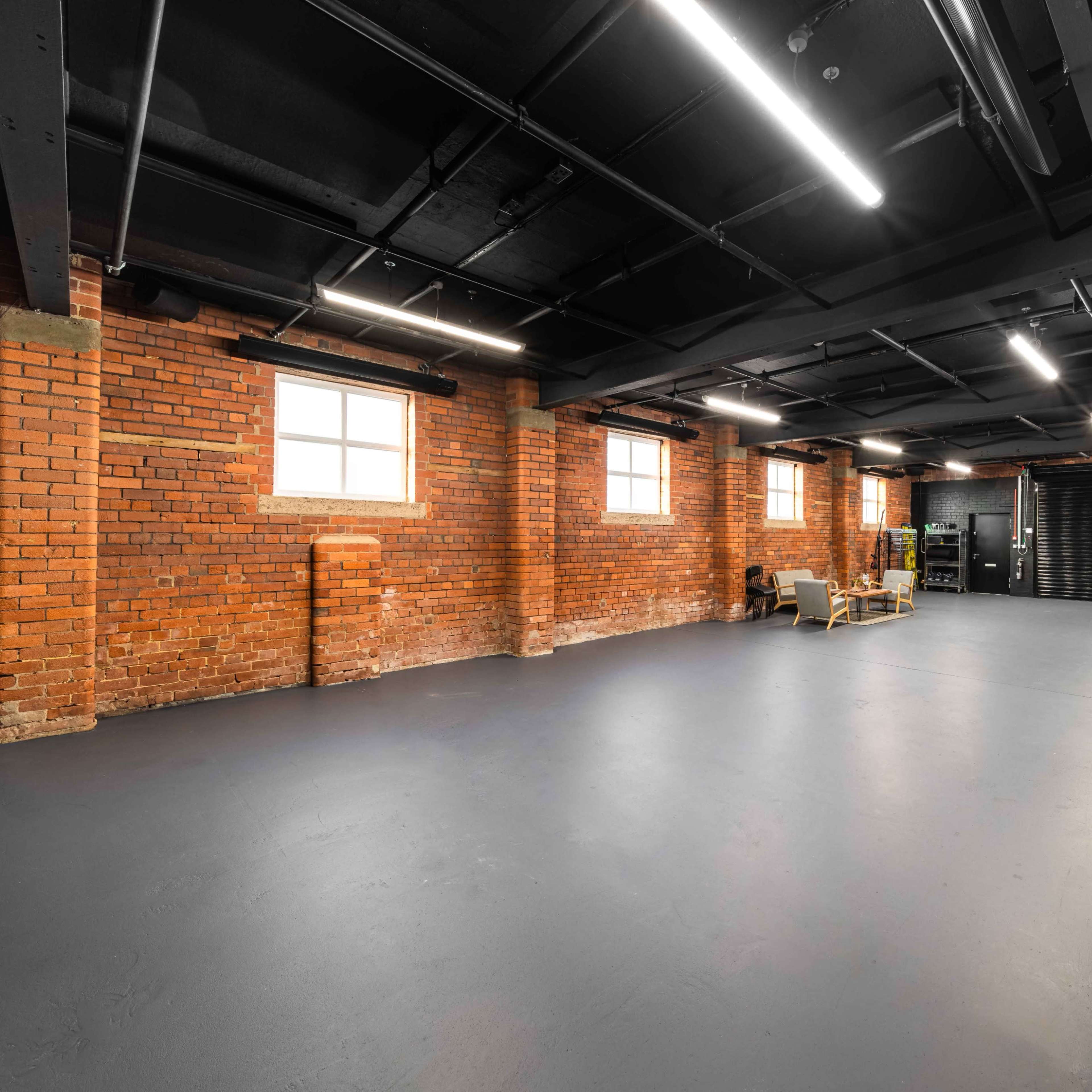 Sheffield Photo/Video Studio - High Spec Image in Sheffield, Sheffield, England