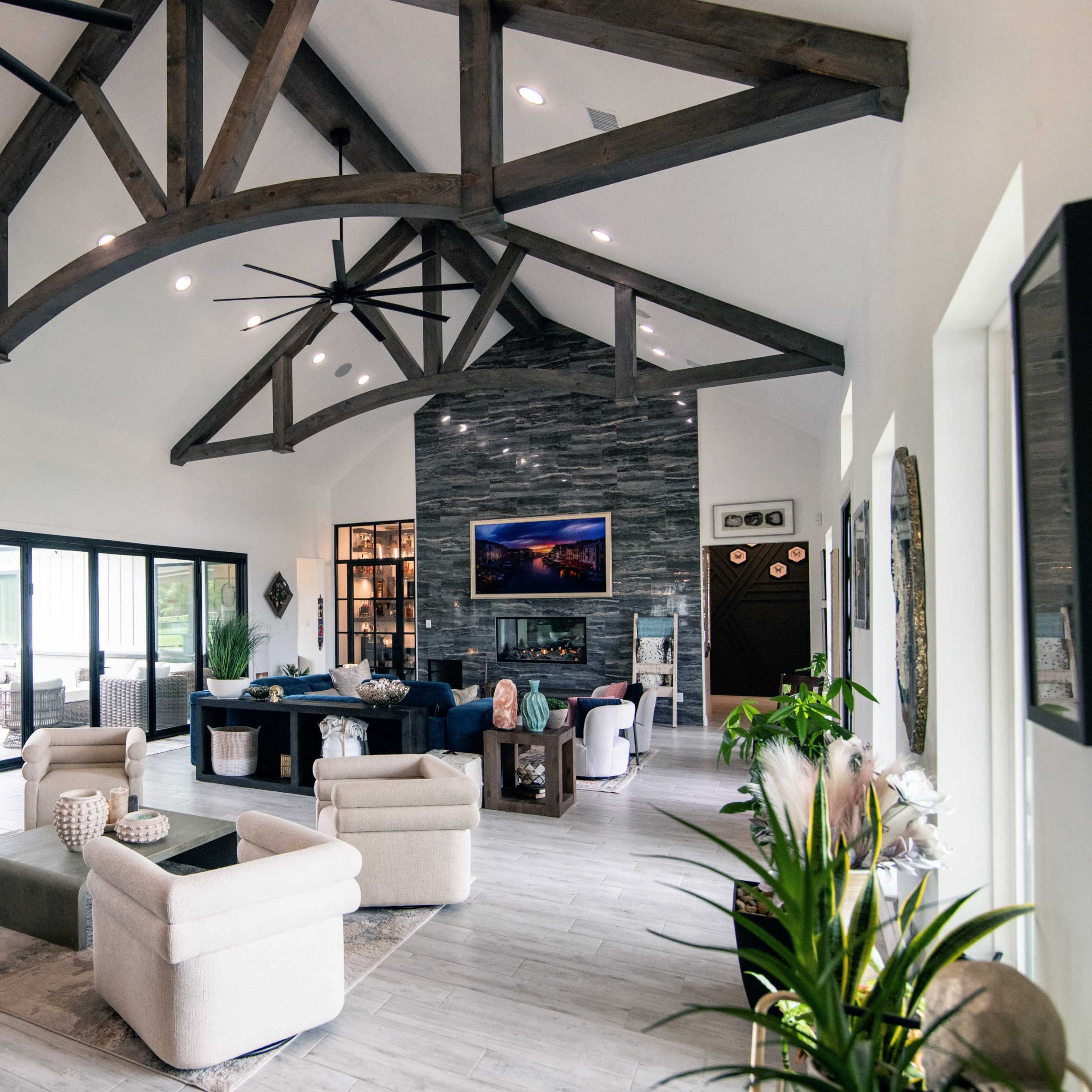Open Concept Ranch Style House w/ Pool & Man Cave Image in Rendon, Burleson, TX