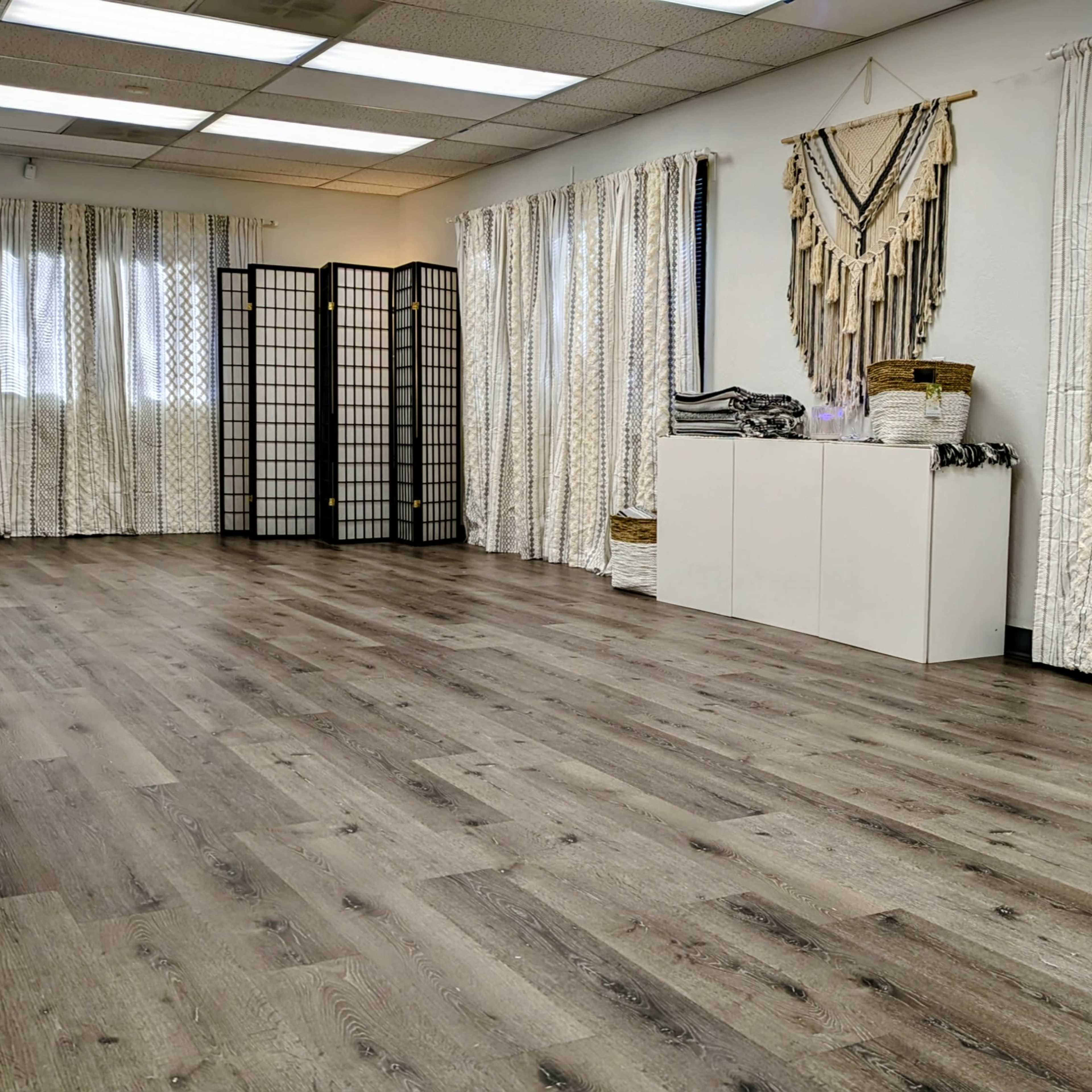 Studio with Natural Light | Tempe/Chandler Image in Raintree, Tempe, AZ