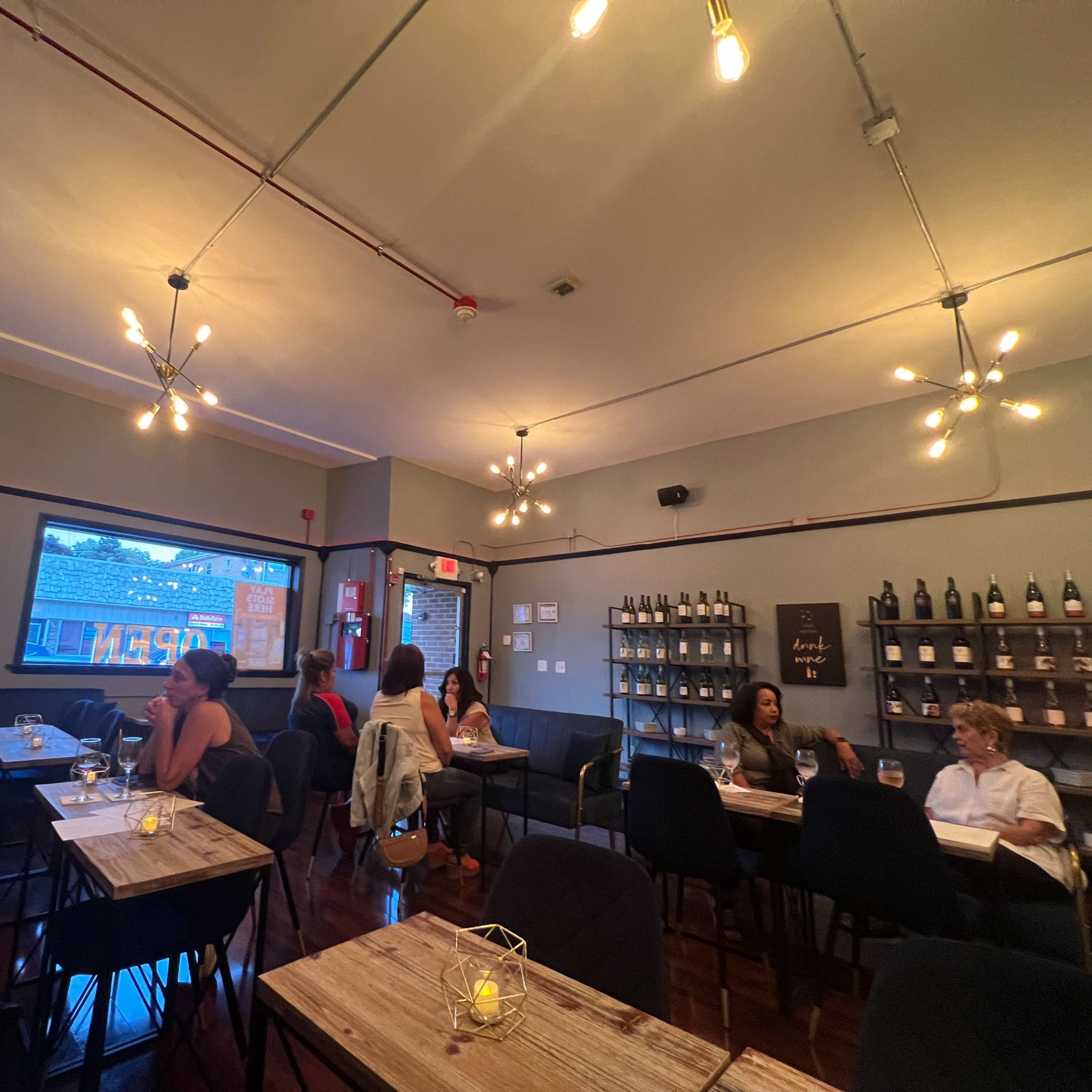 Downtown Wine Bar with Glamourous & Cozy Ambiance Image in Berwyn Township, Berwyn, IL