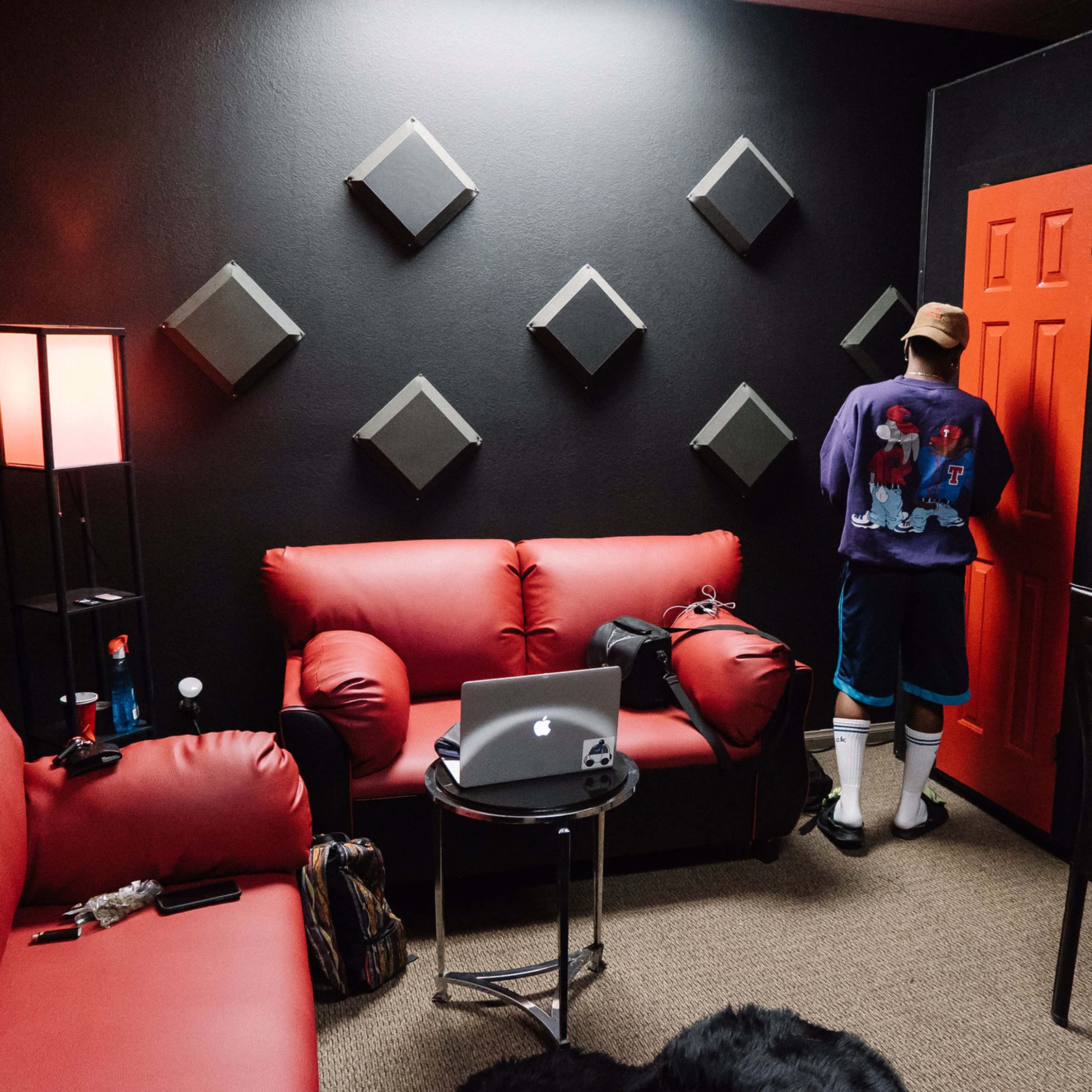 Recording Studio 3 Minutes from the strip Image in Southridge, Las Vegas, NV