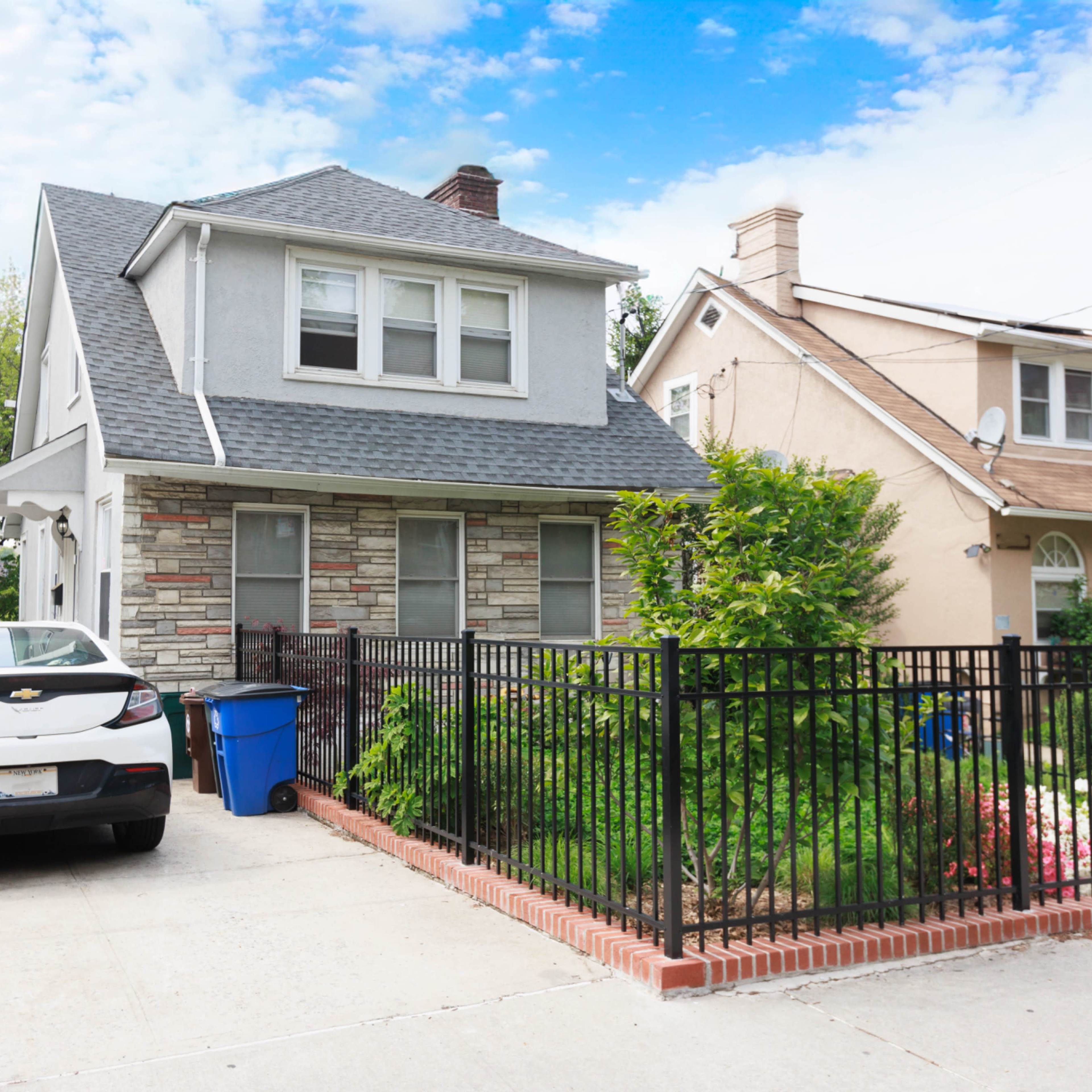 Suburban Home Close to the City Image in Van Cortlandt Village, Bronx County, NY