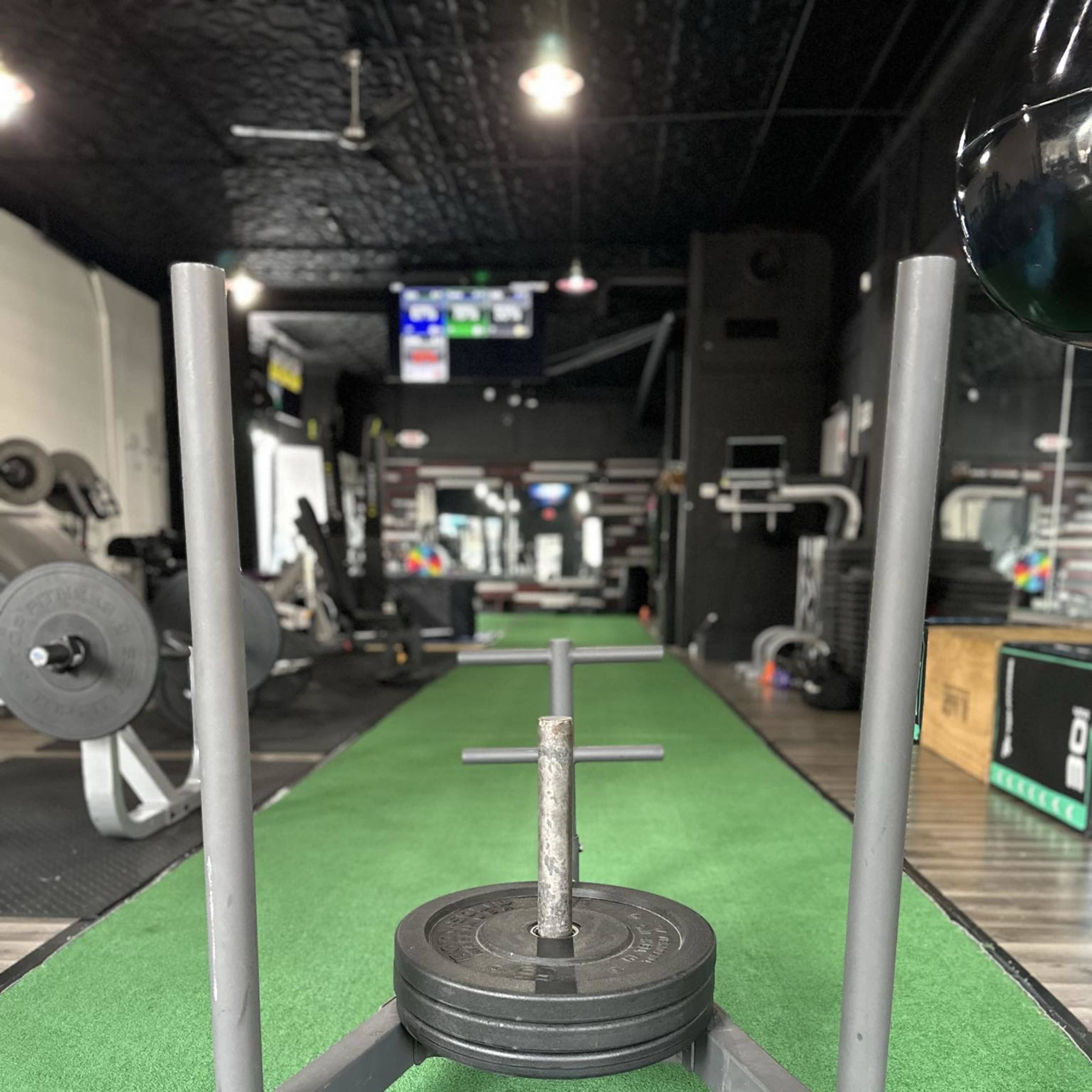 Fitness Center for Classes, Trainers, and Private Coaching Image in Aurora Township, Aurora, IL