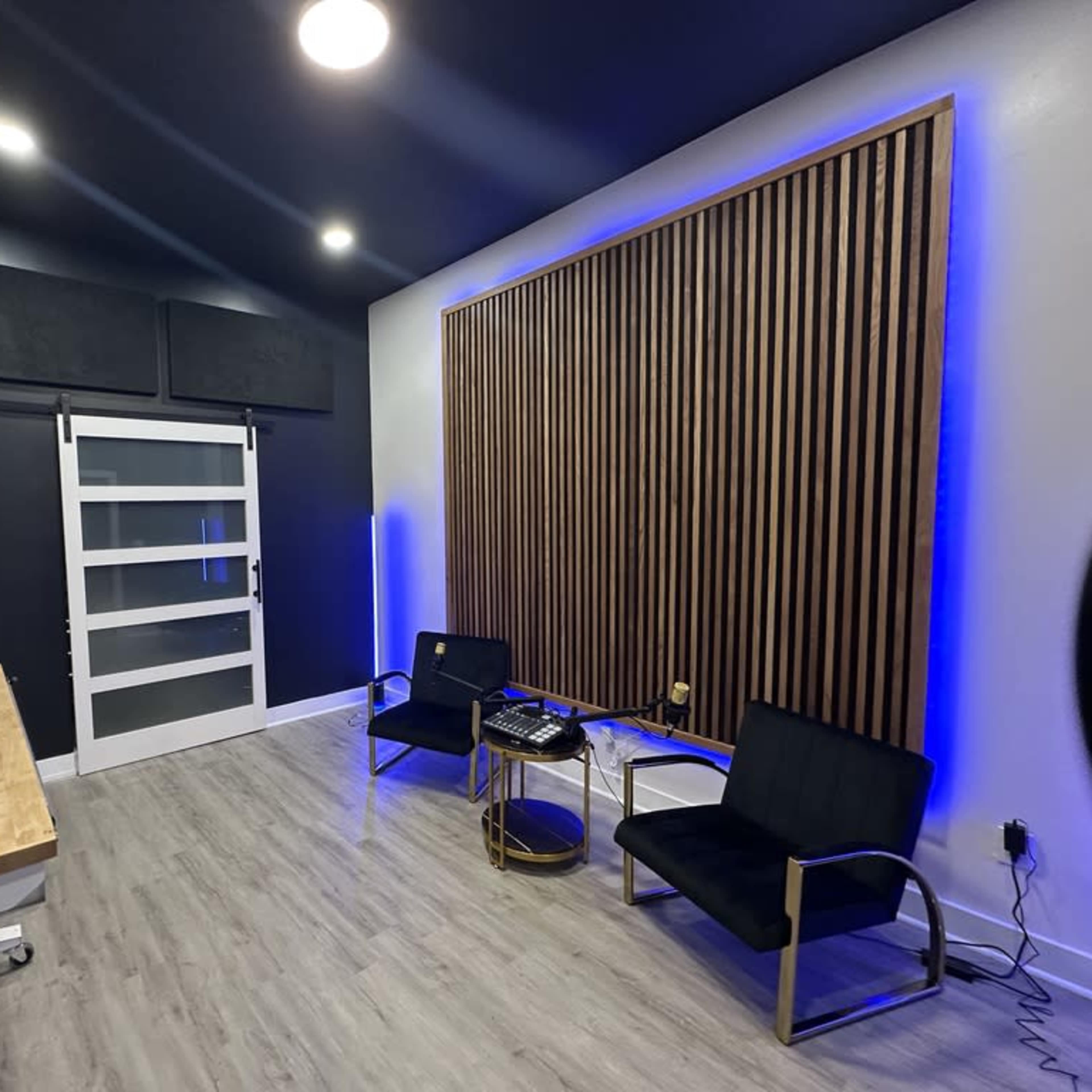 Studio-Ready Podcast & Vocal Recording Room in AT Image in South Fulton, Atlanta, GA