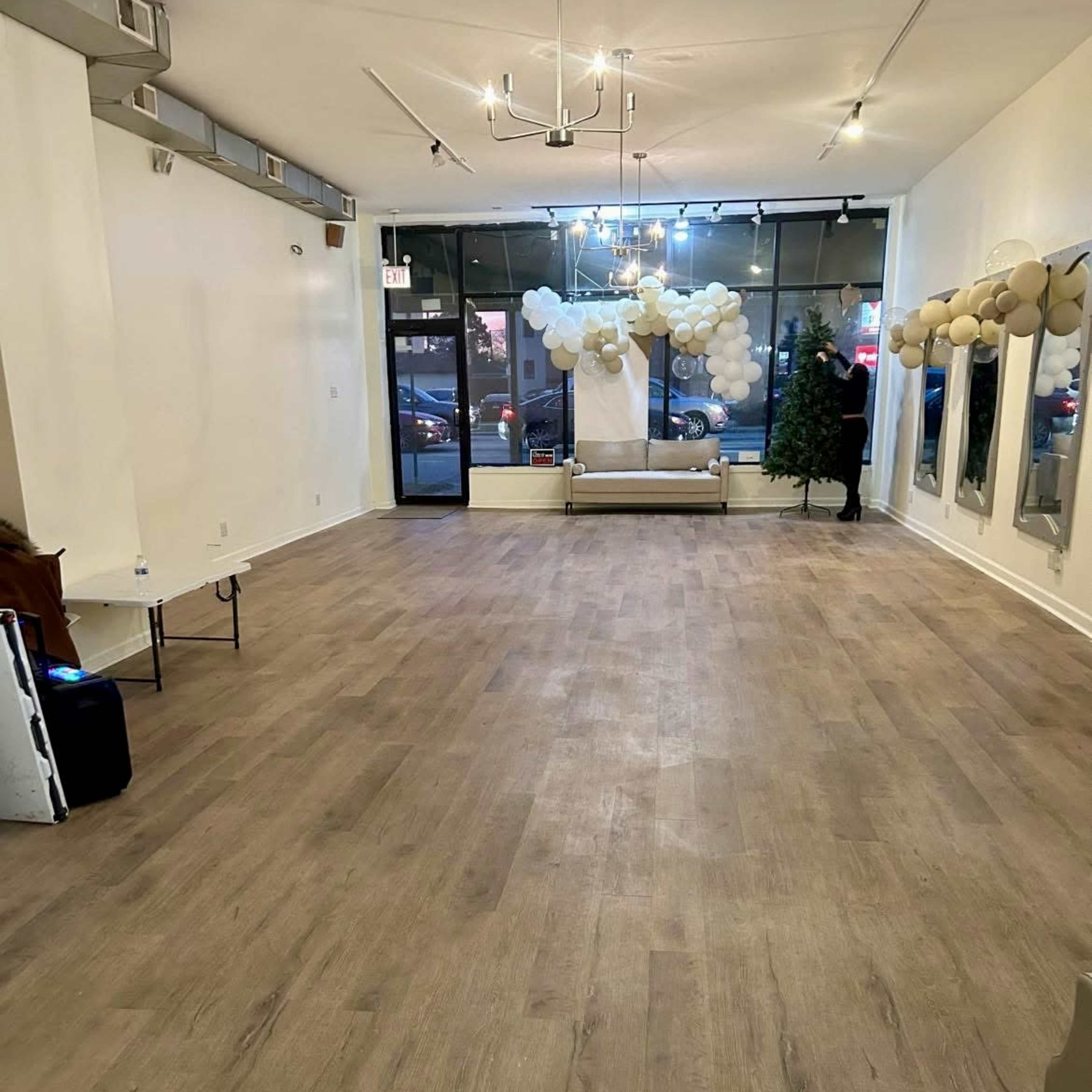 Prime Madison Street Location In Oak Park Image in Oak Park Township, Oak Park, IL