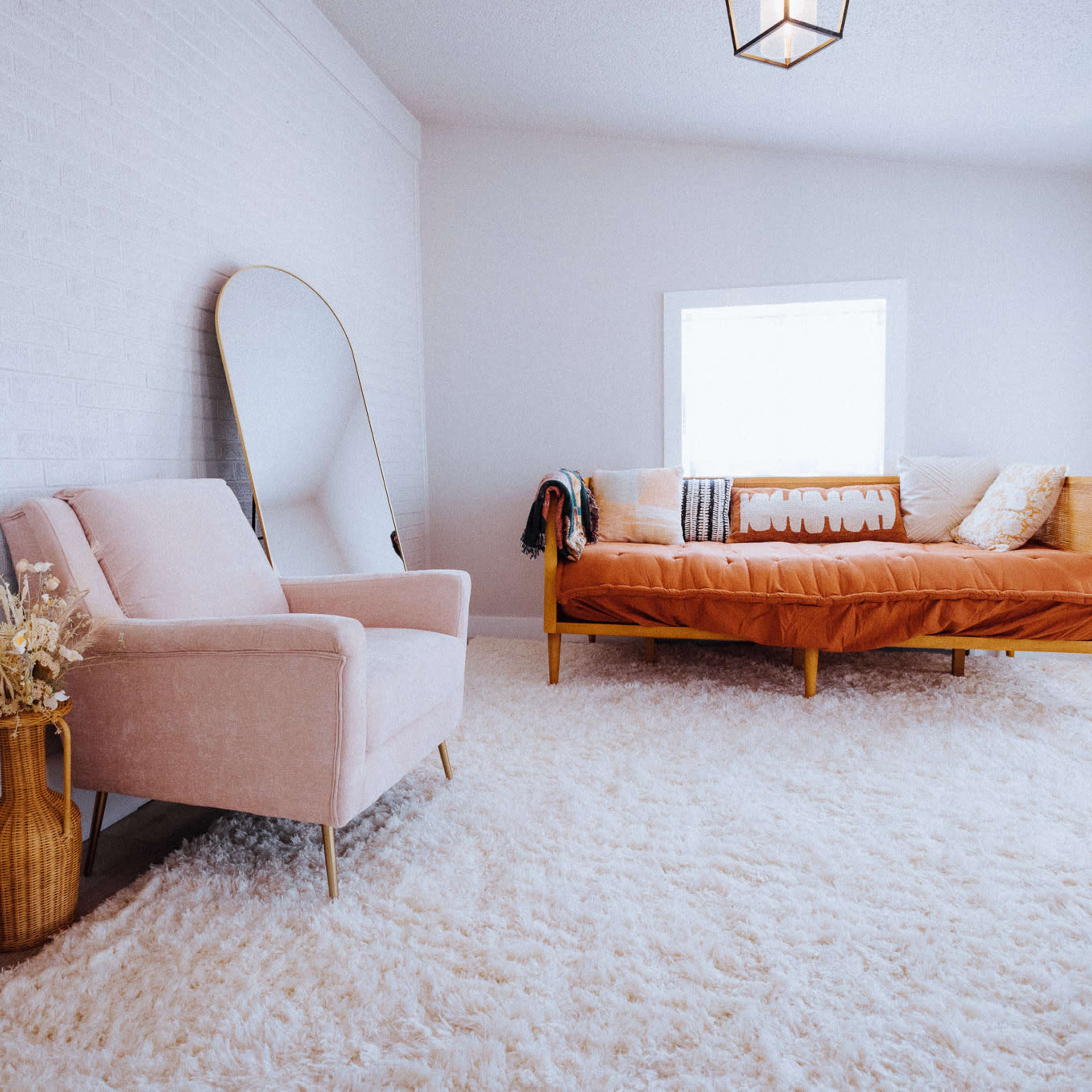Cozy & Versatile Chic Home Studio Image in Northglenn, Northglenn, CO