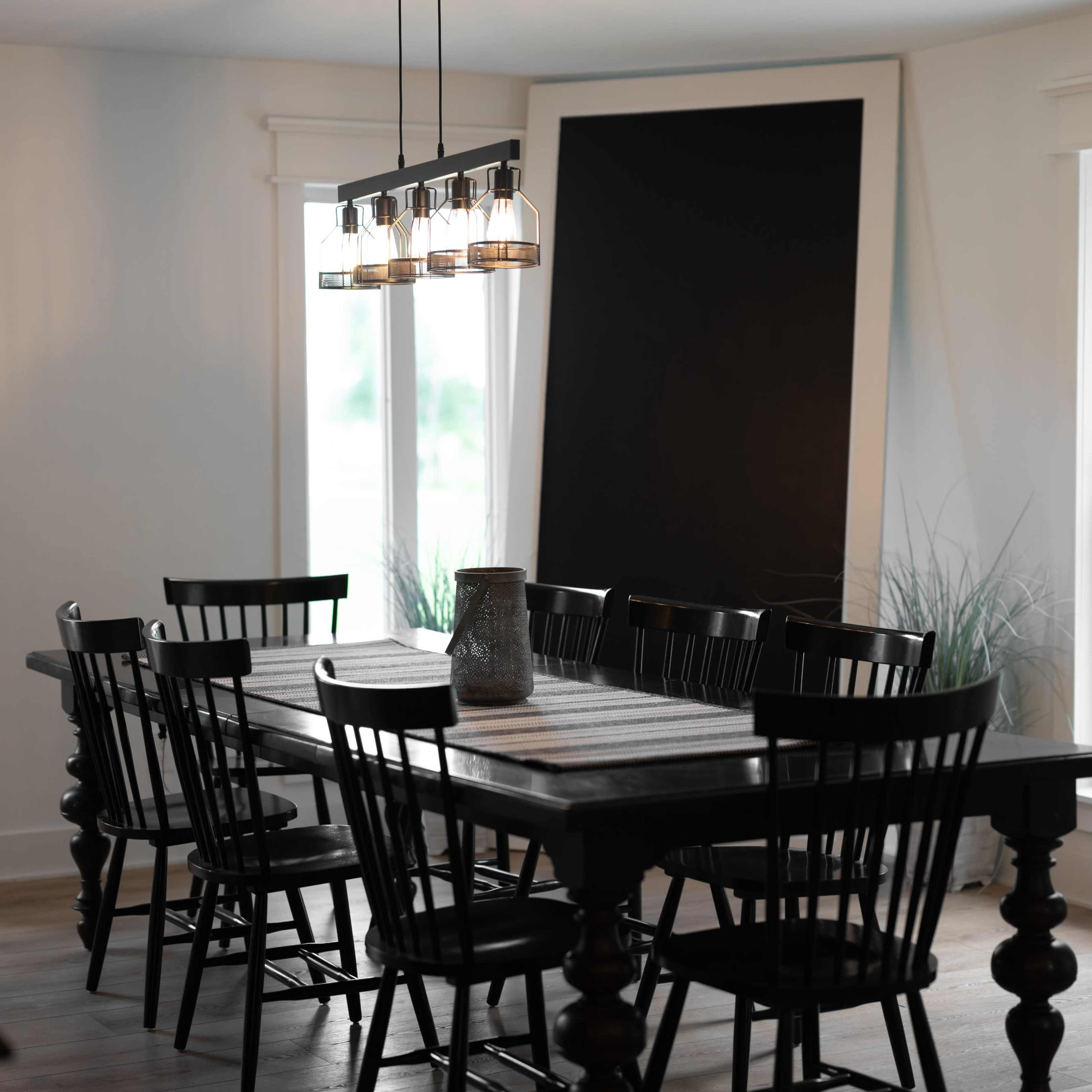 Farmhouse Venue with onsite Studio Image in Pleasant Grove East, Chesapeake, VA