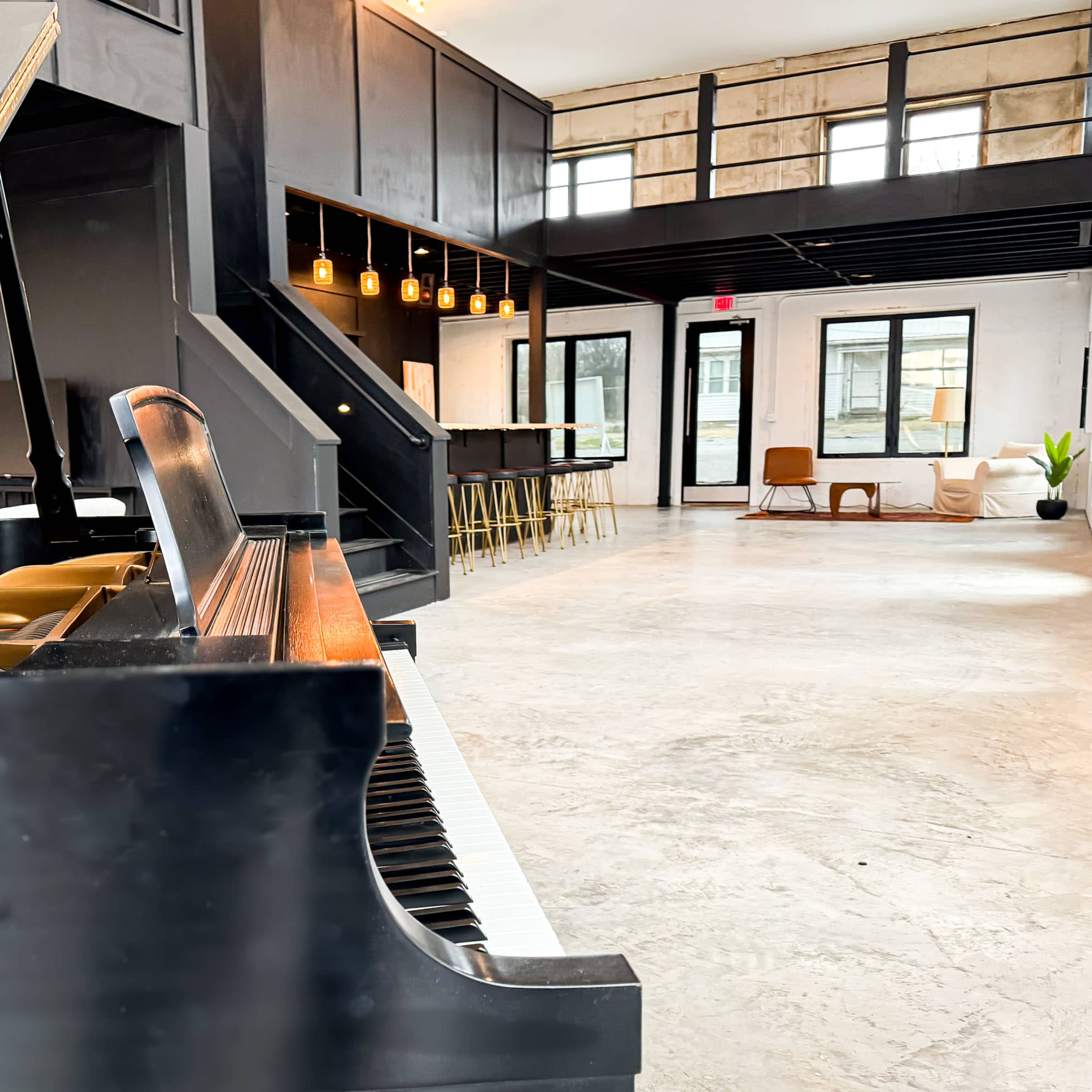 East Bank Open Floor Multi Use Piano Bar and Mezzanine Image in East Nashville, Nashville, TN