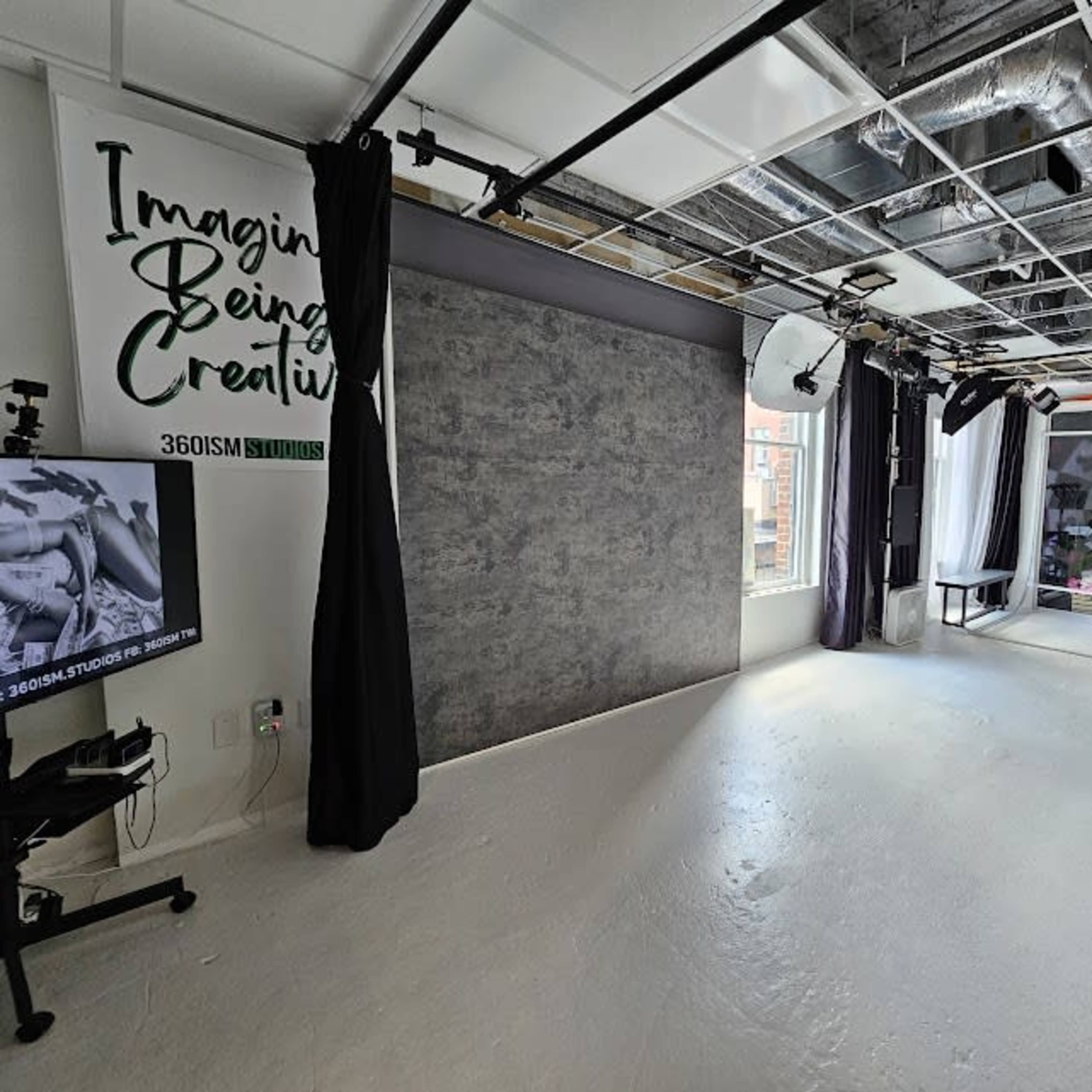 360ism Studios - Photo+Video+Podcast Production + Natural Light & Rooftop access Image in Downtown, Richmond, VA