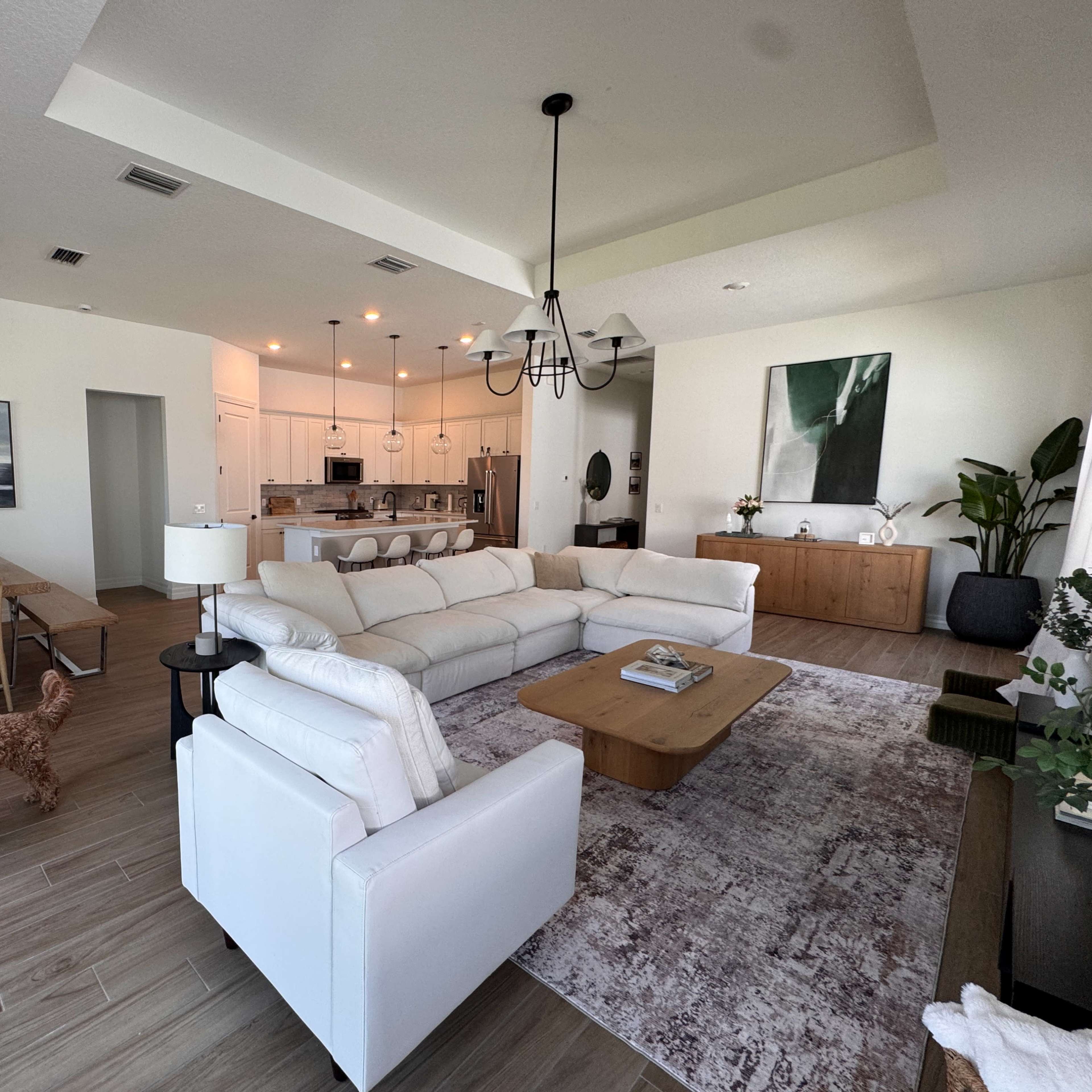 Bright, Earthy Contemporary Home for Photo & Video Shoots Image in Palm Beach Gardens, Palm Beach Gardens, FL