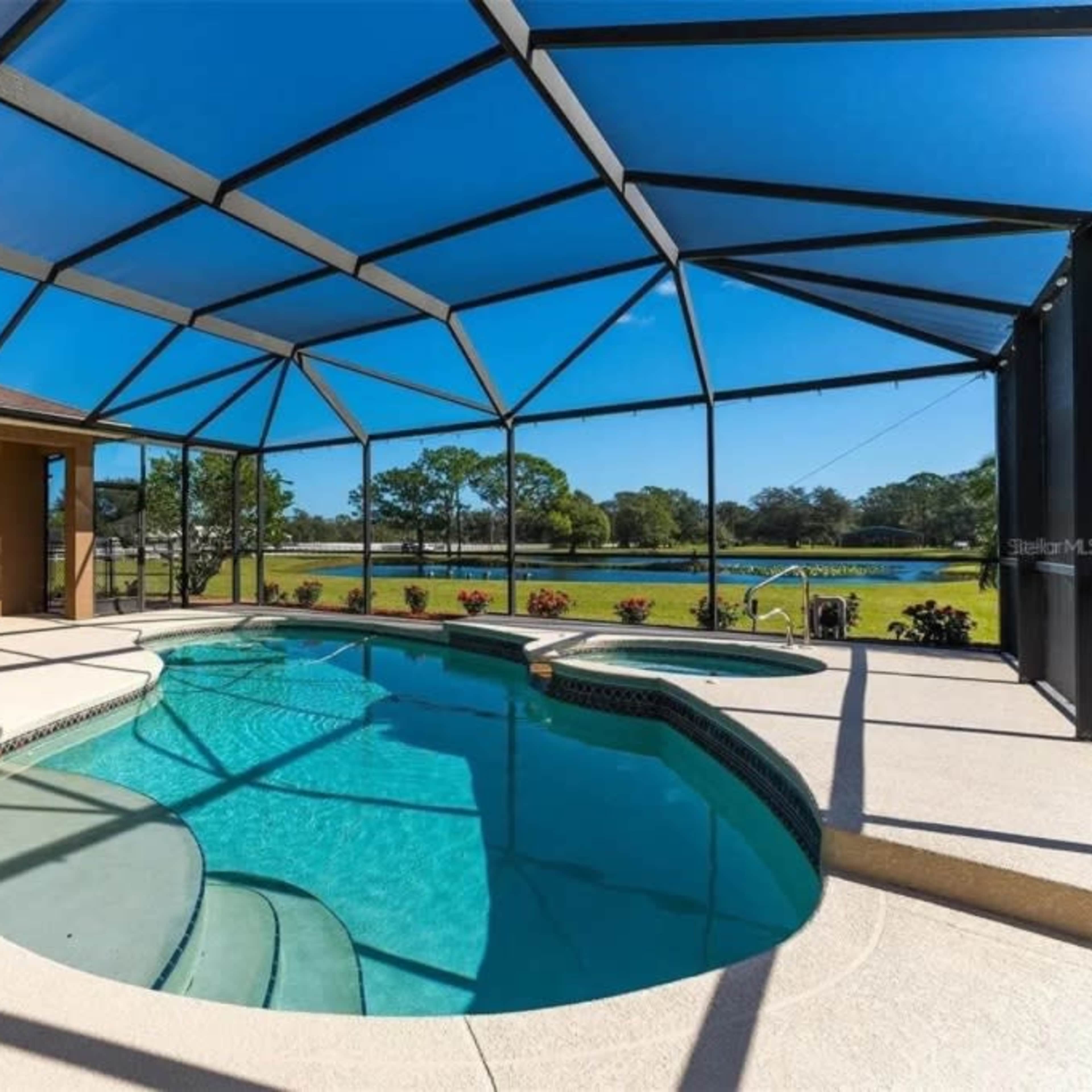 Private Sarasota Estate for Weddings | Outdoor Ceremony & Reception Space Image in Lakewood Ranch, Bradenton, FL