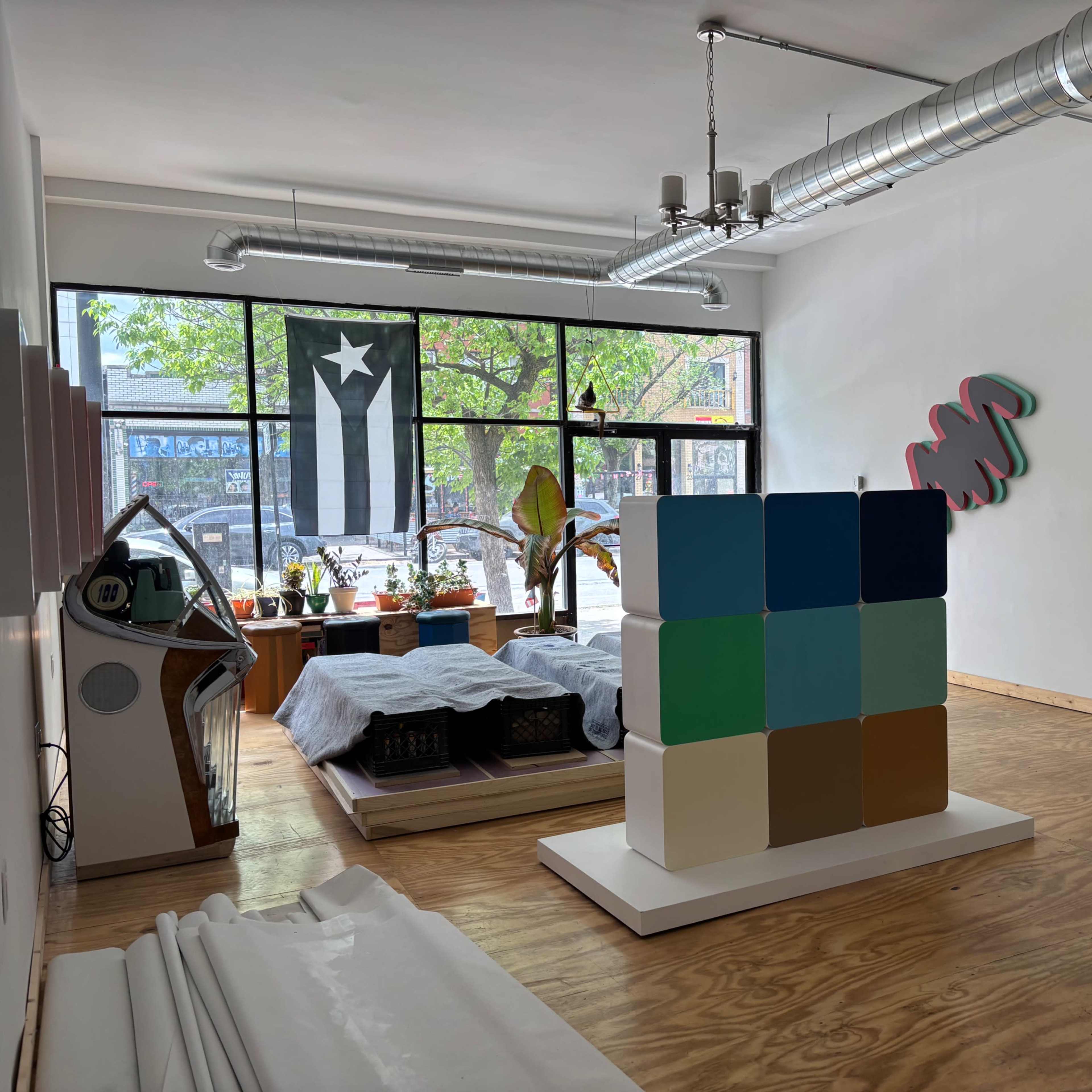 Le Lo Lai Gallery & Arts Space Image in West Town, Chicago, IL