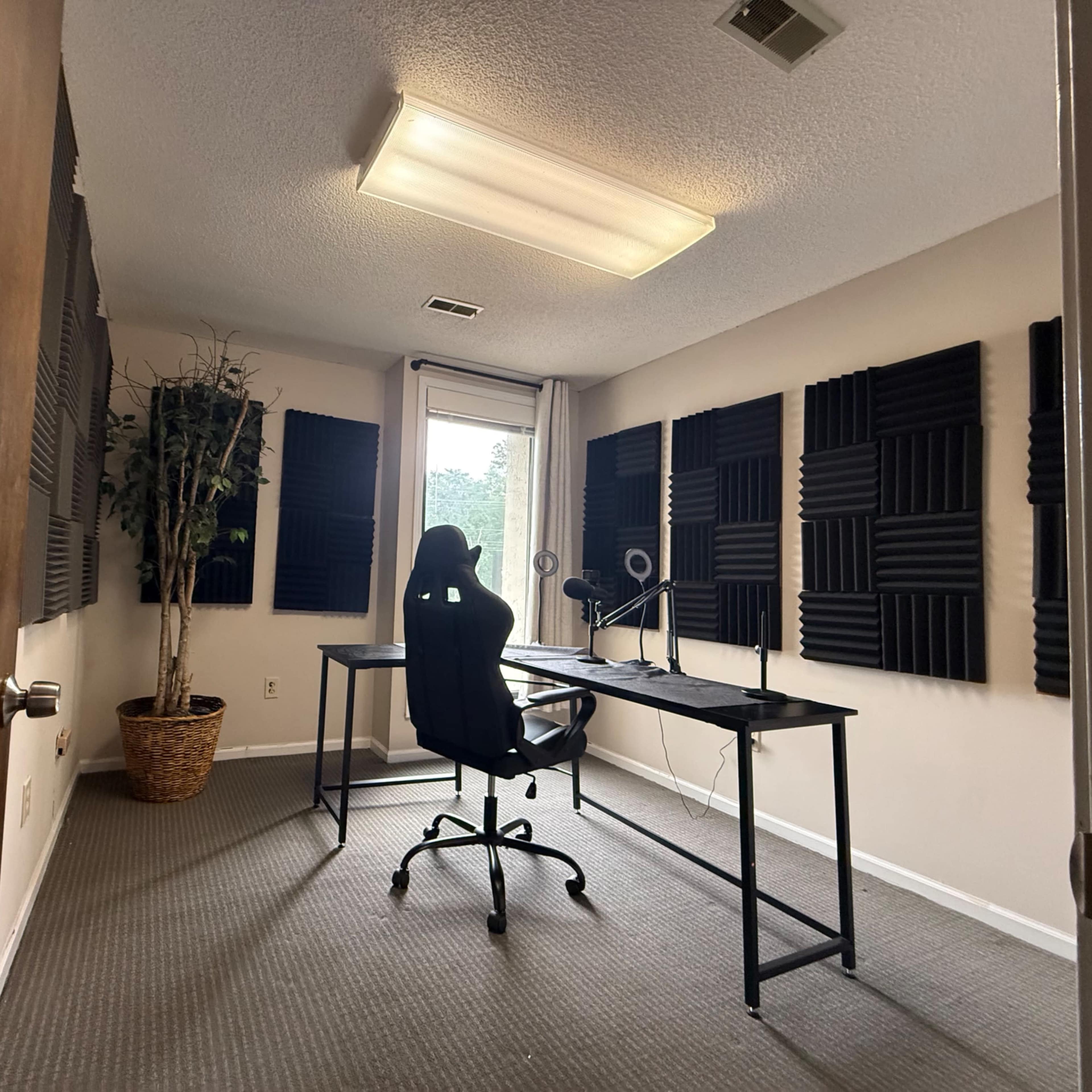 Cozy Office Space Image in Summerville, Summerville, SC