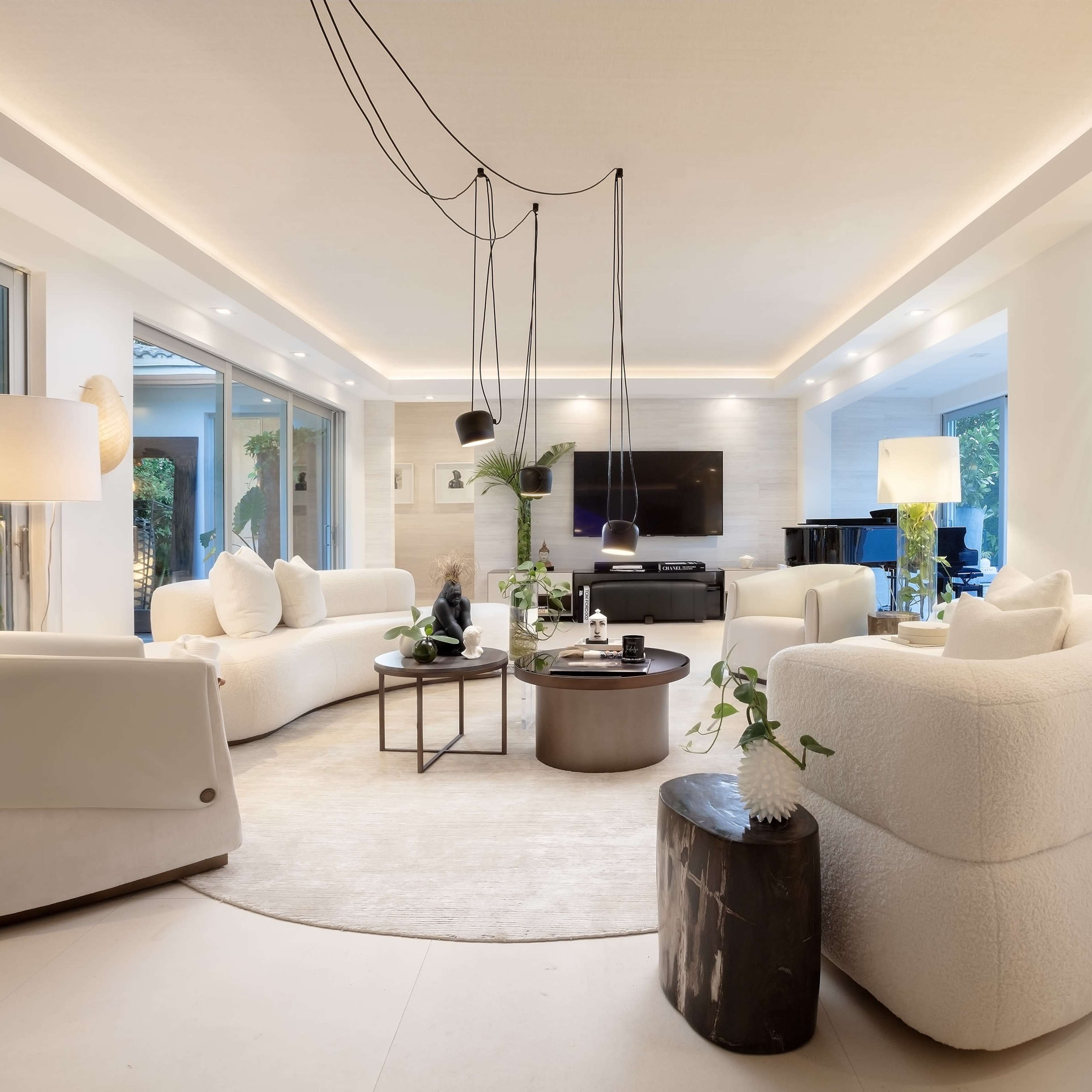 Stunning Miami Beach Luxury Residence Image in Bayshore, Miami Beach, FL