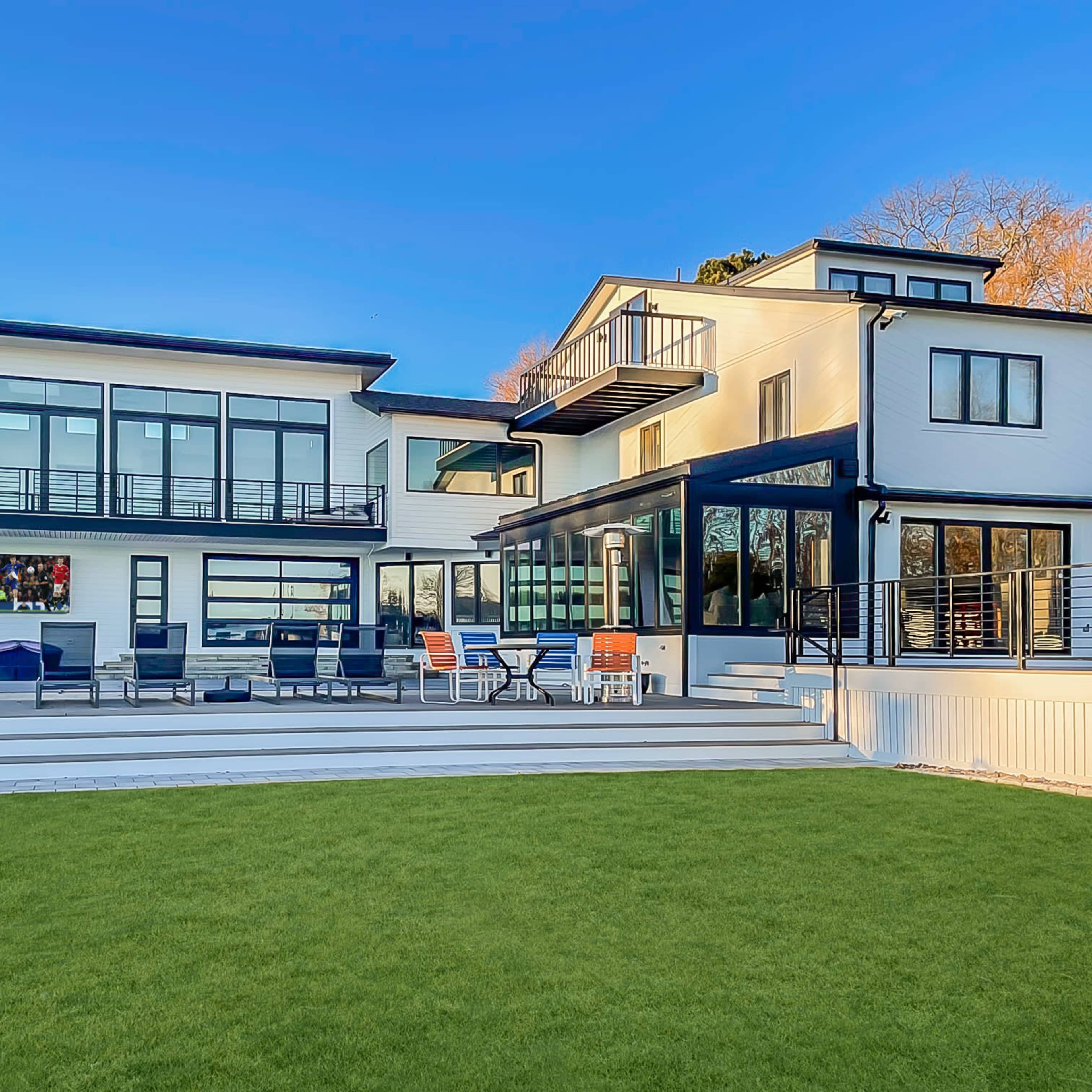 Oceanfront Vintage MANSION with 70's/80's style, Arcade, Indoor Bar, Pool Image in Salem, Salem, MA