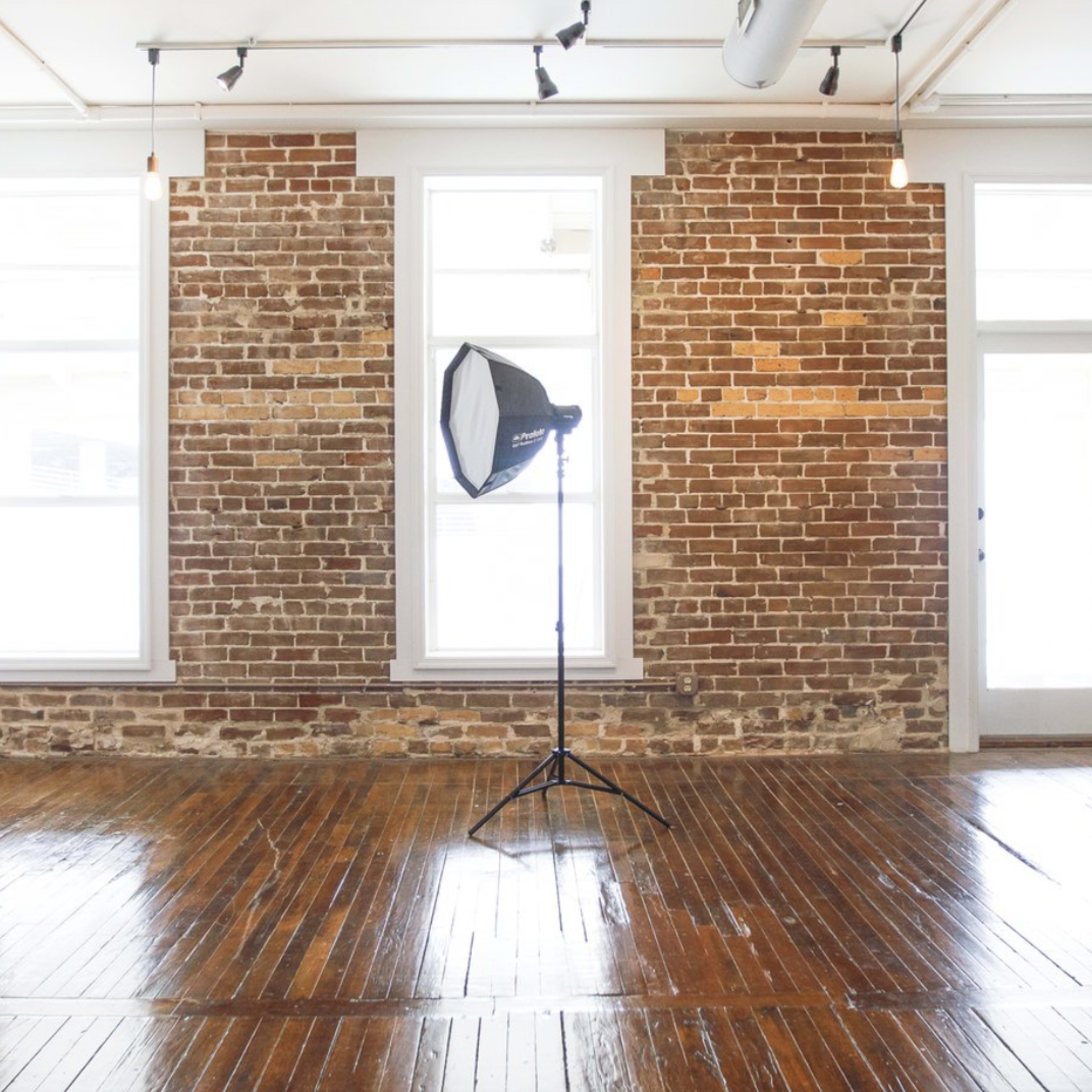 Photo / Video Studio in West Palm Beach Image in Downtown, West Palm Beach, FL