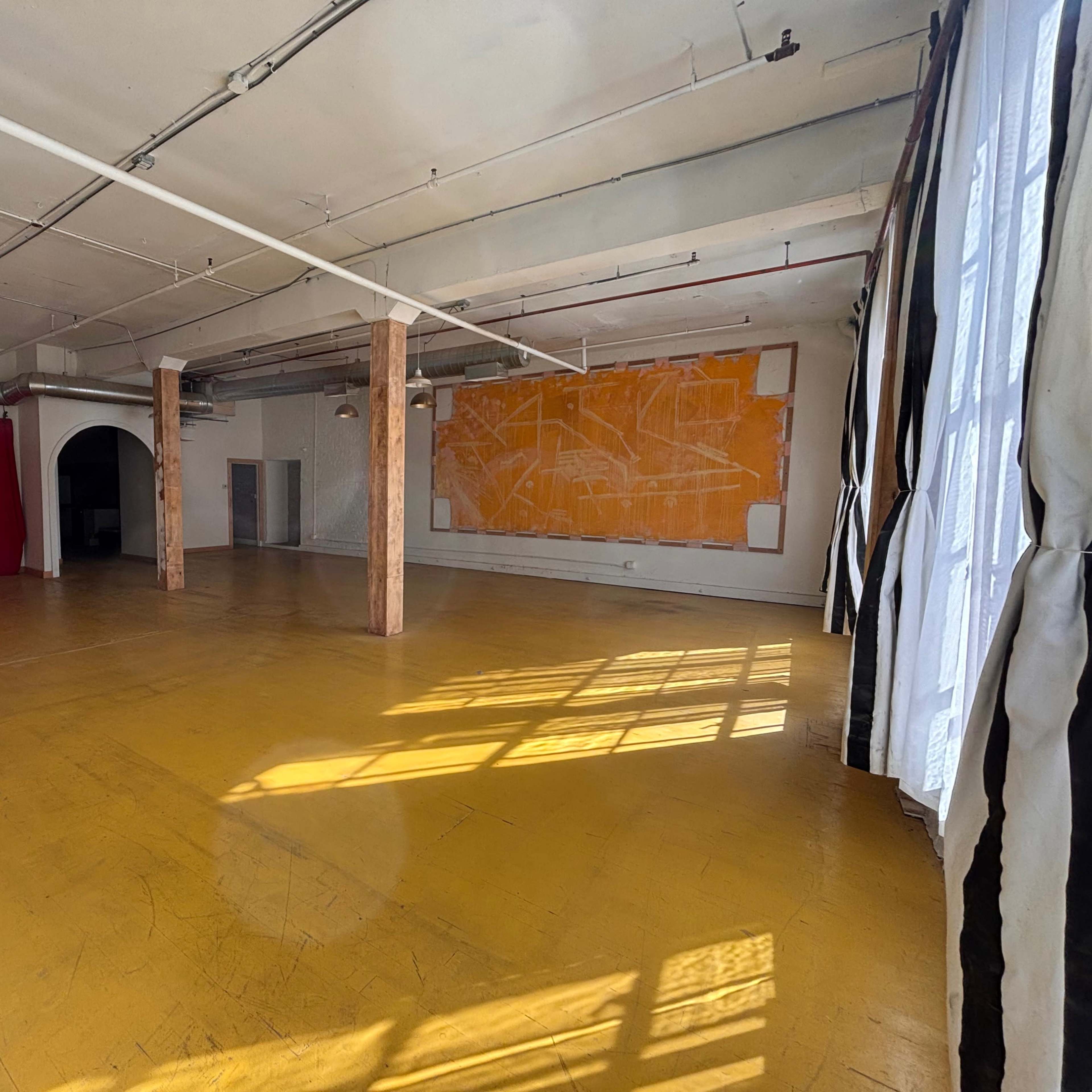Mars Built Studio Image in Central LA, Los Angeles, CA
