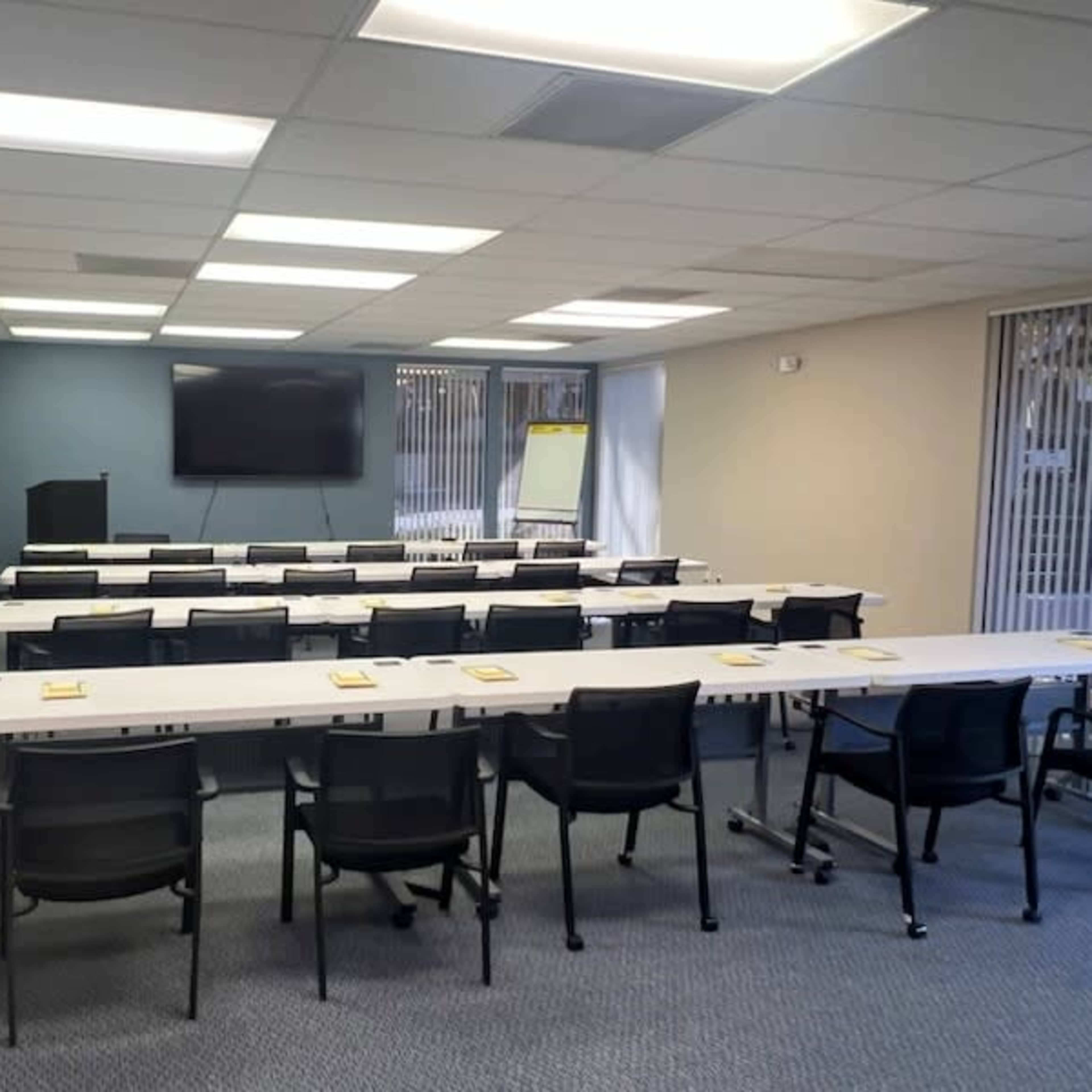 Centrally located Large Conference/Training Classroom Image in Mission Valley East, San Diego, CA
