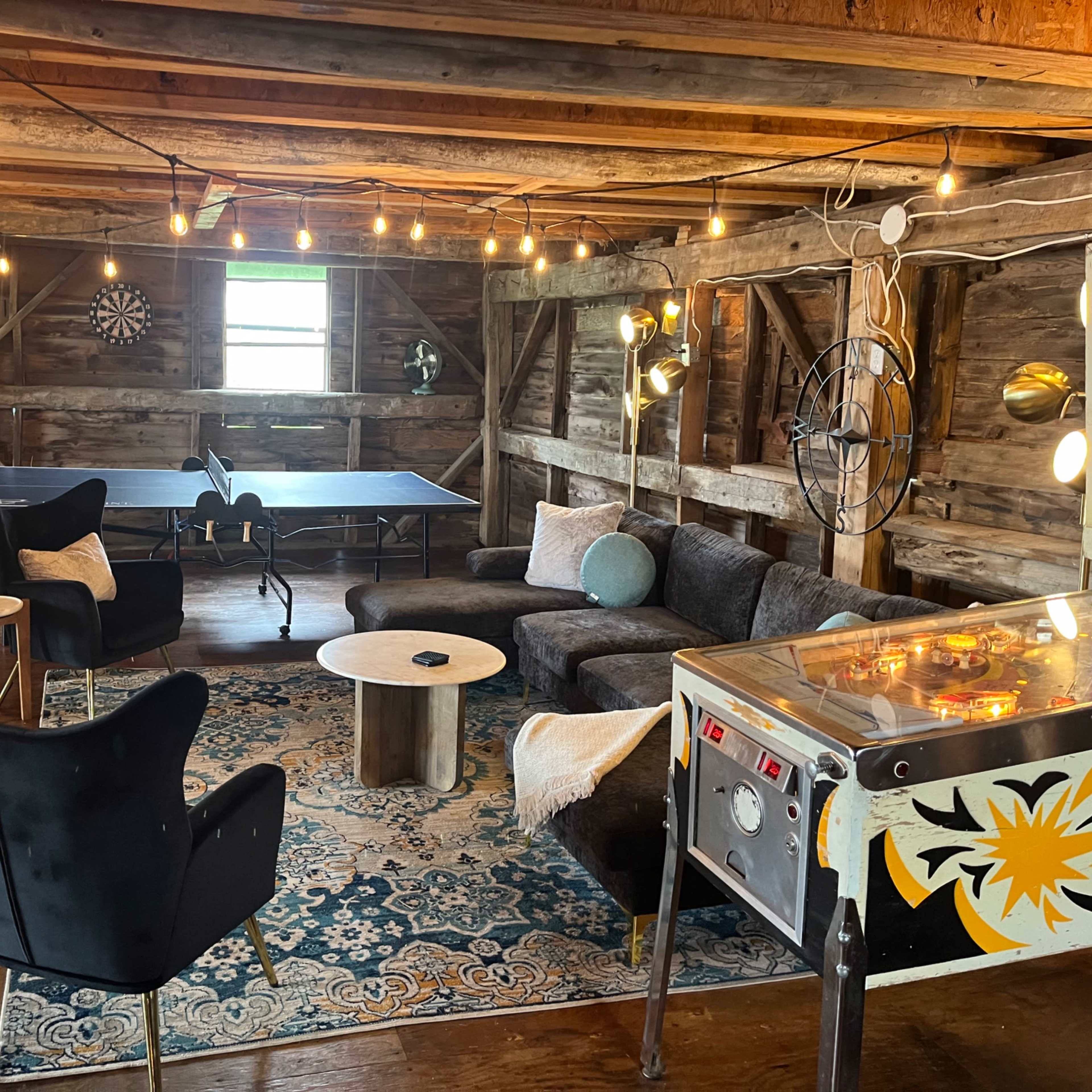 Charming Rustic Small Barn Event Space for Intimate Gatherings – Up to 30 Guests Image in Kawartha Lakes, Kawartha Lakes, ON