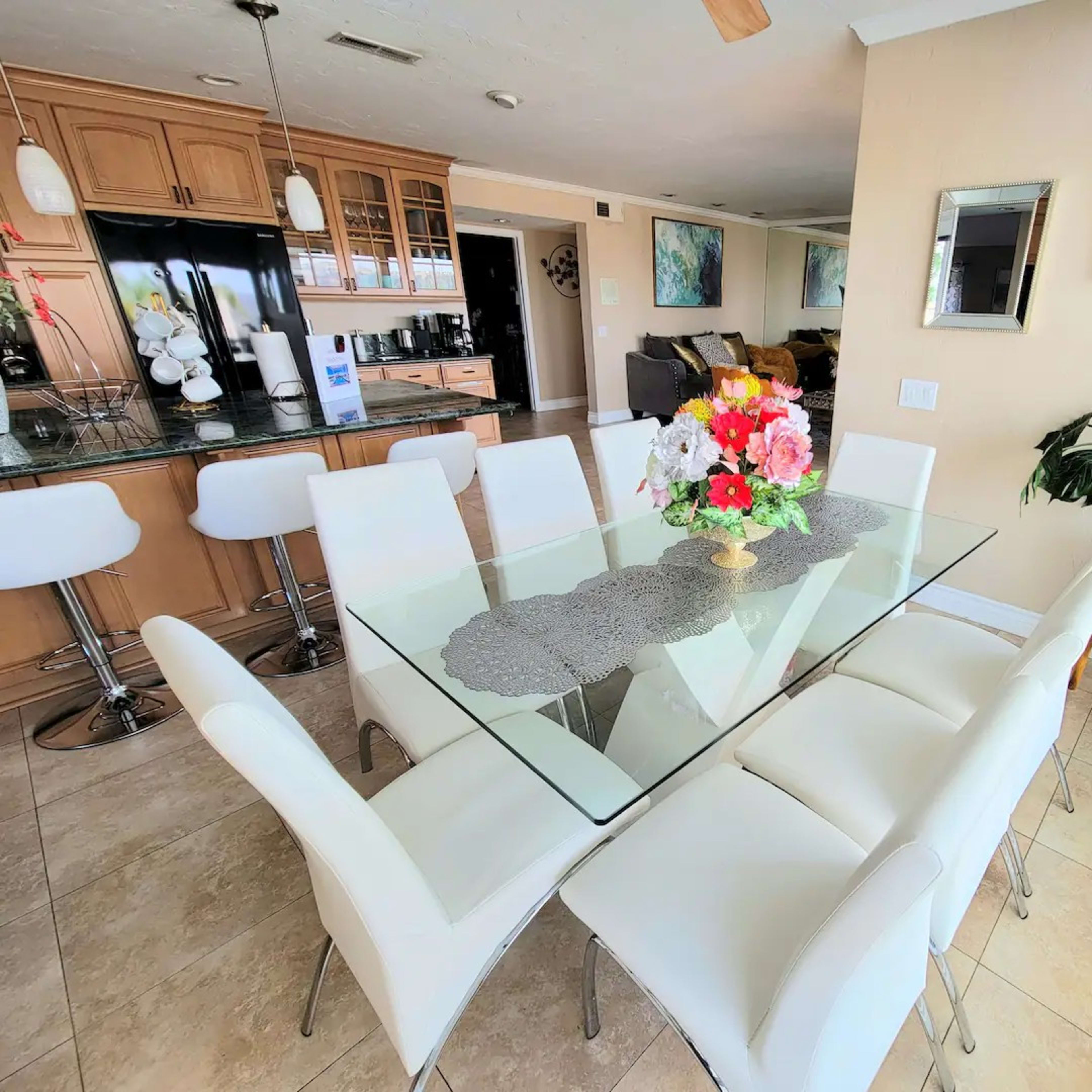 Majestic Anaheim Panorama Hill Home With Sunset Image in Anaheim Hills, Anaheim, CA