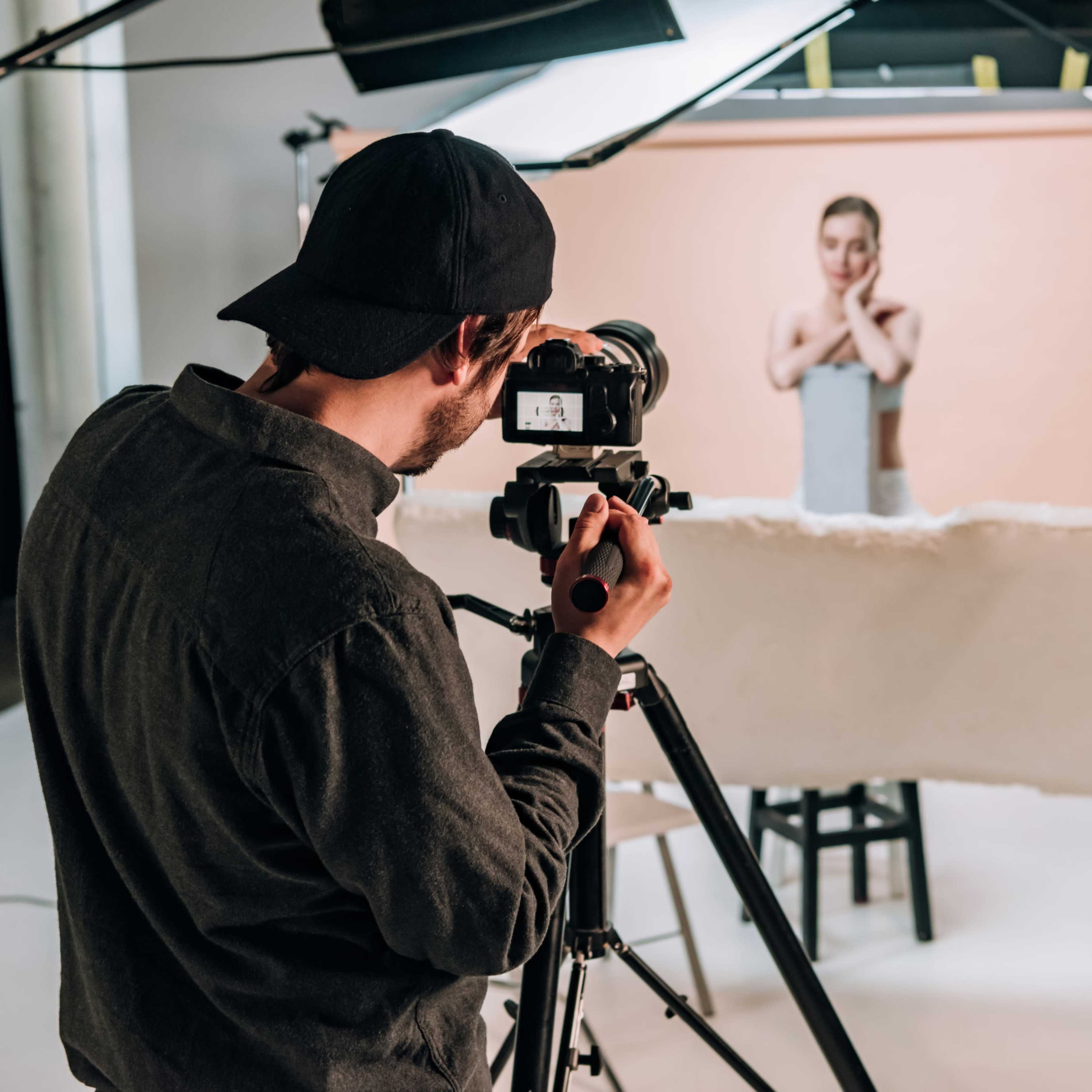 Modern & Fully Equipped Studio for Photo, Video, & Podcast Production – Close to NYC Image in Fort Lee, Fort Lee, NJ