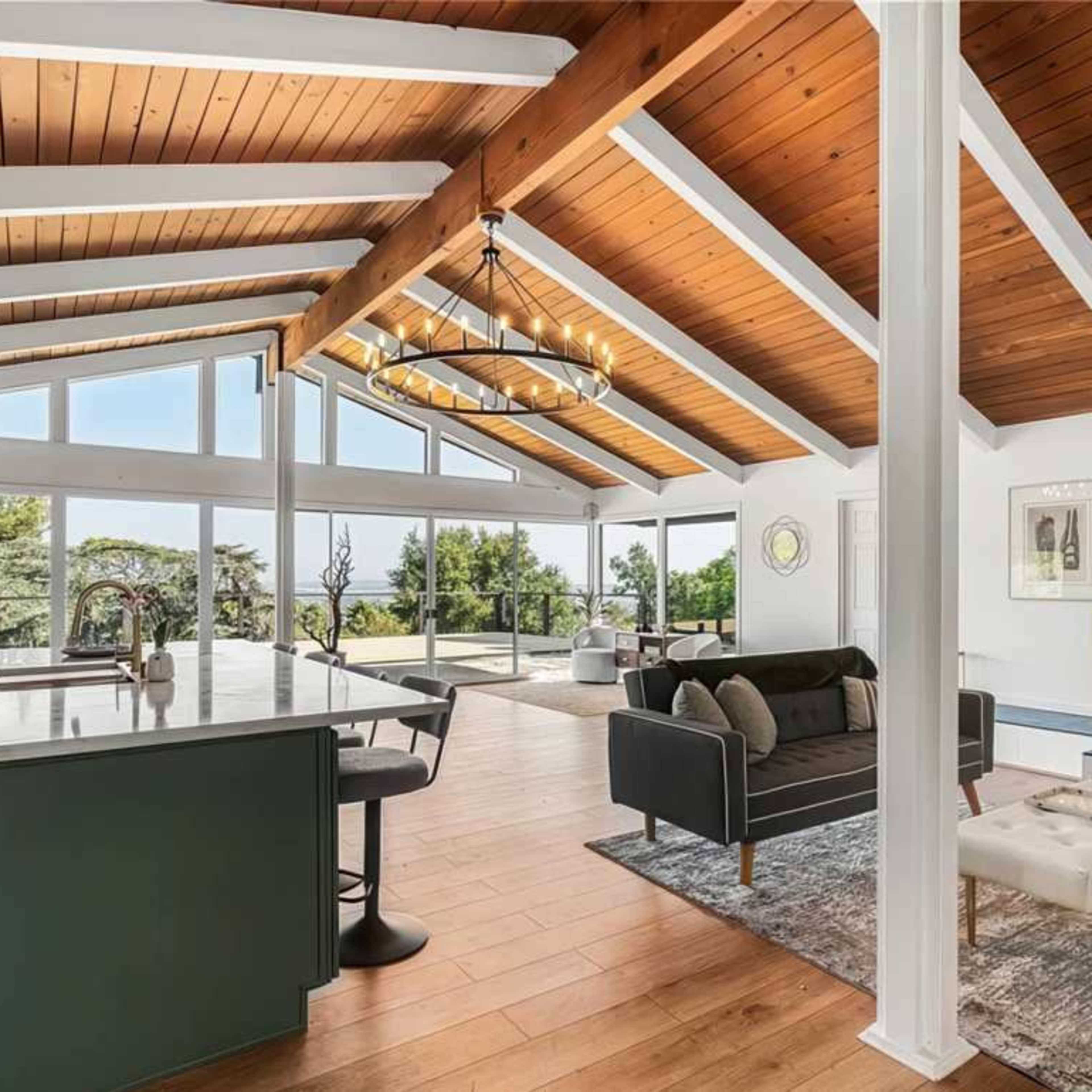 Mid Century Modern Home w/ Panoramic City/Mountain Views Image in La Habra Heights, La Habra Heights, CA