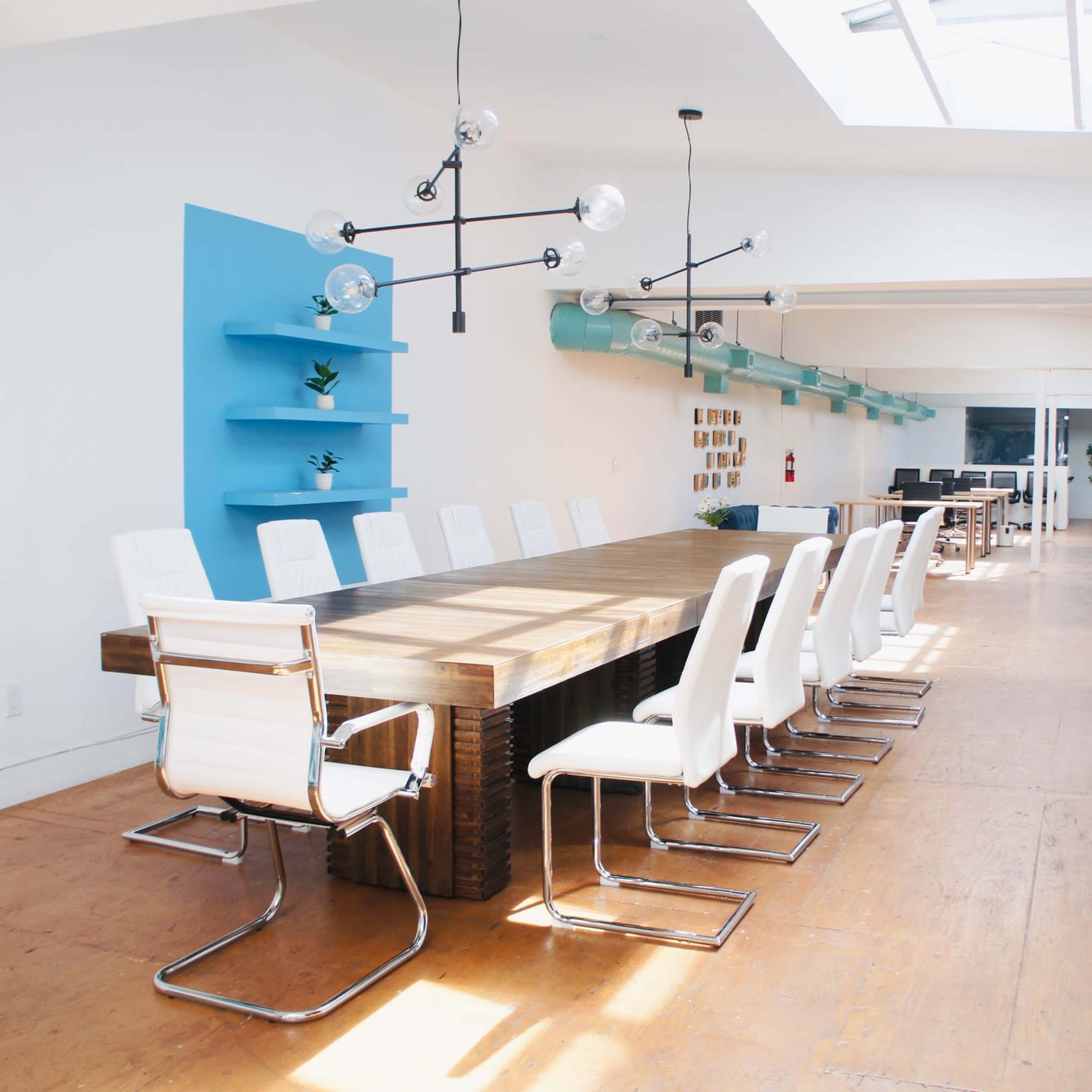 SOMA Urban Flex Creative Space: Perfect for Meetings, Workshops, Presentations, and Gatherings with Family and Friends. Image in SoMa, San Francisco, CA