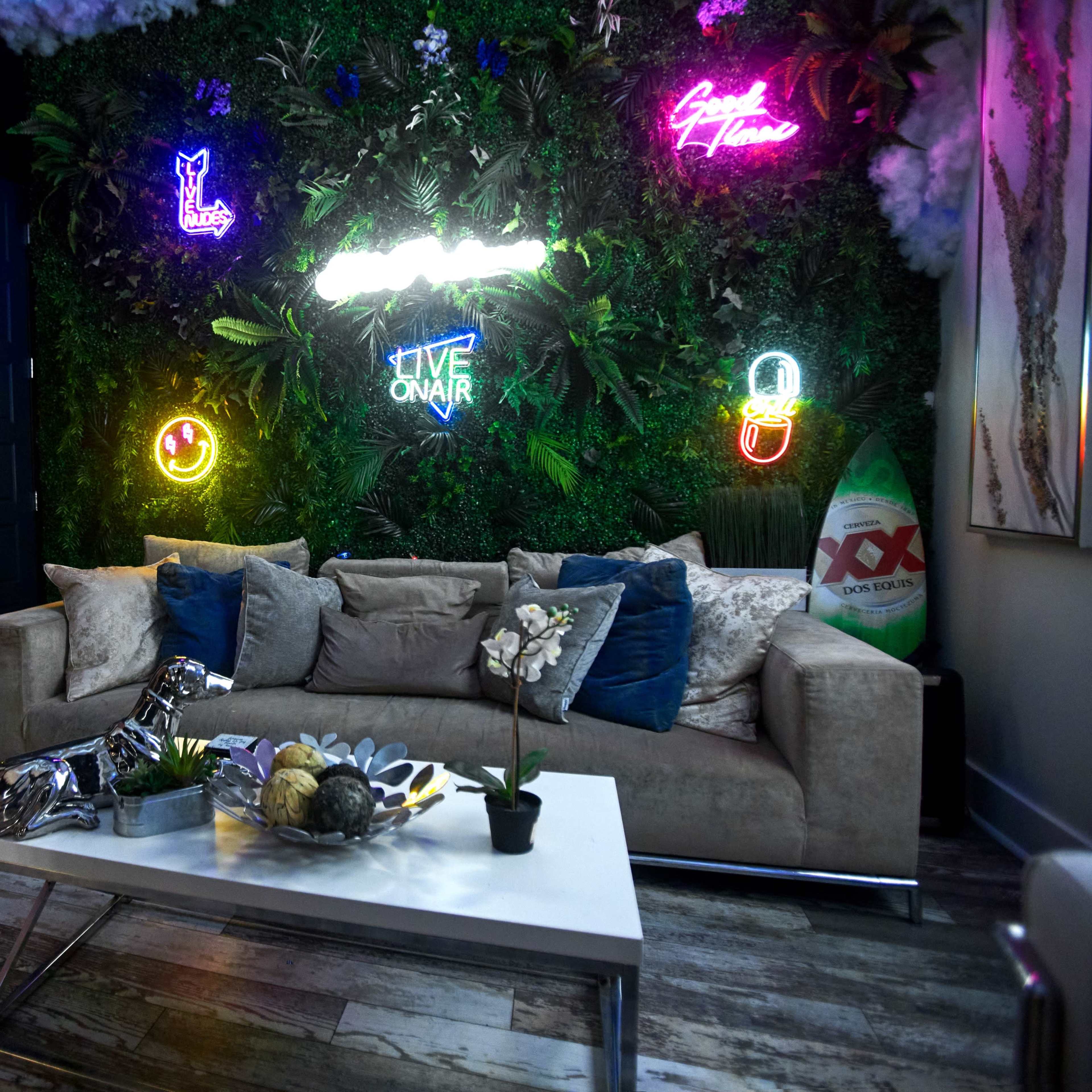 Gorgeous and Glamorous House with a vibe. Image in Belvedere Park, Decatur, GA