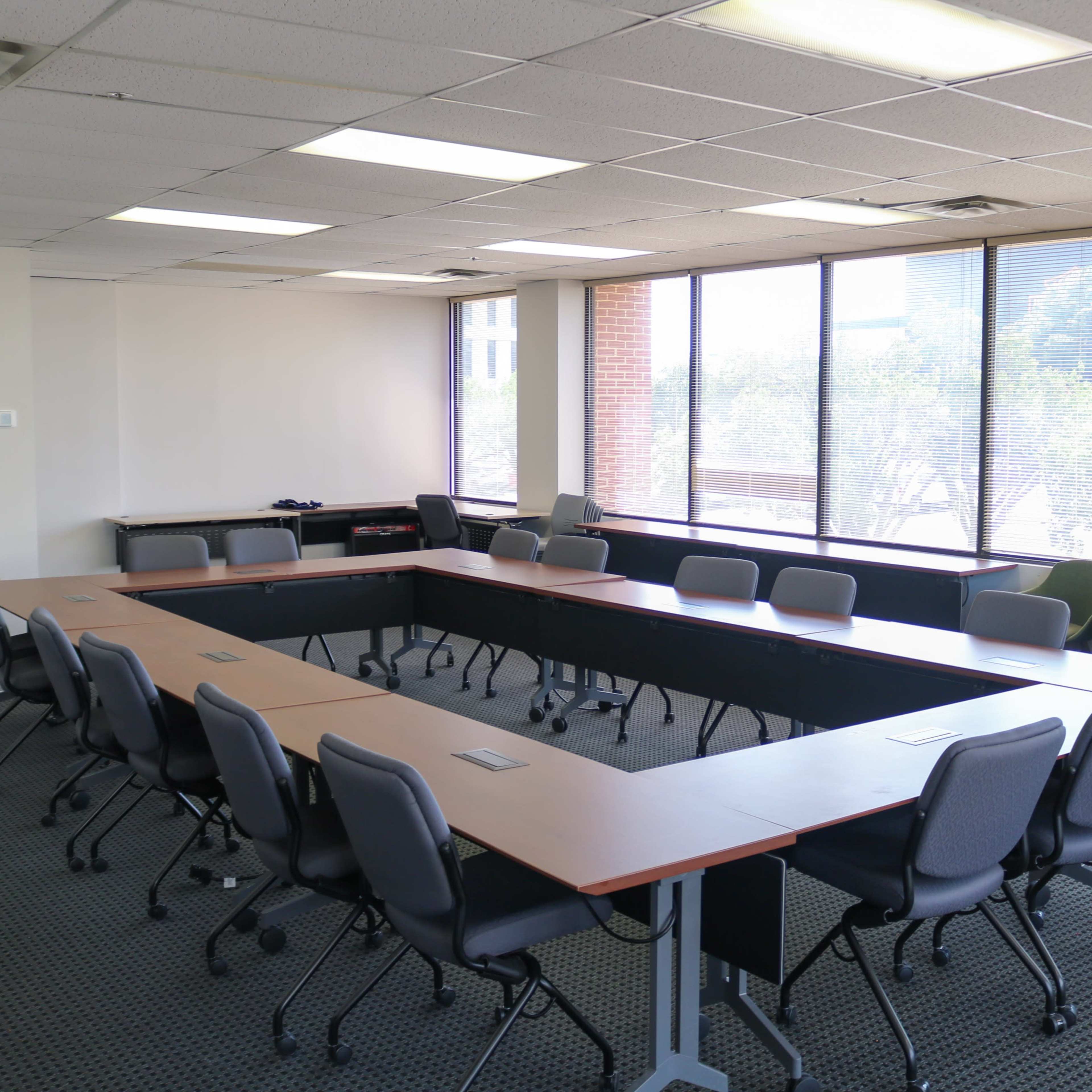 Training Classroom / Conference Room Image in Bedford, Bedford, TX