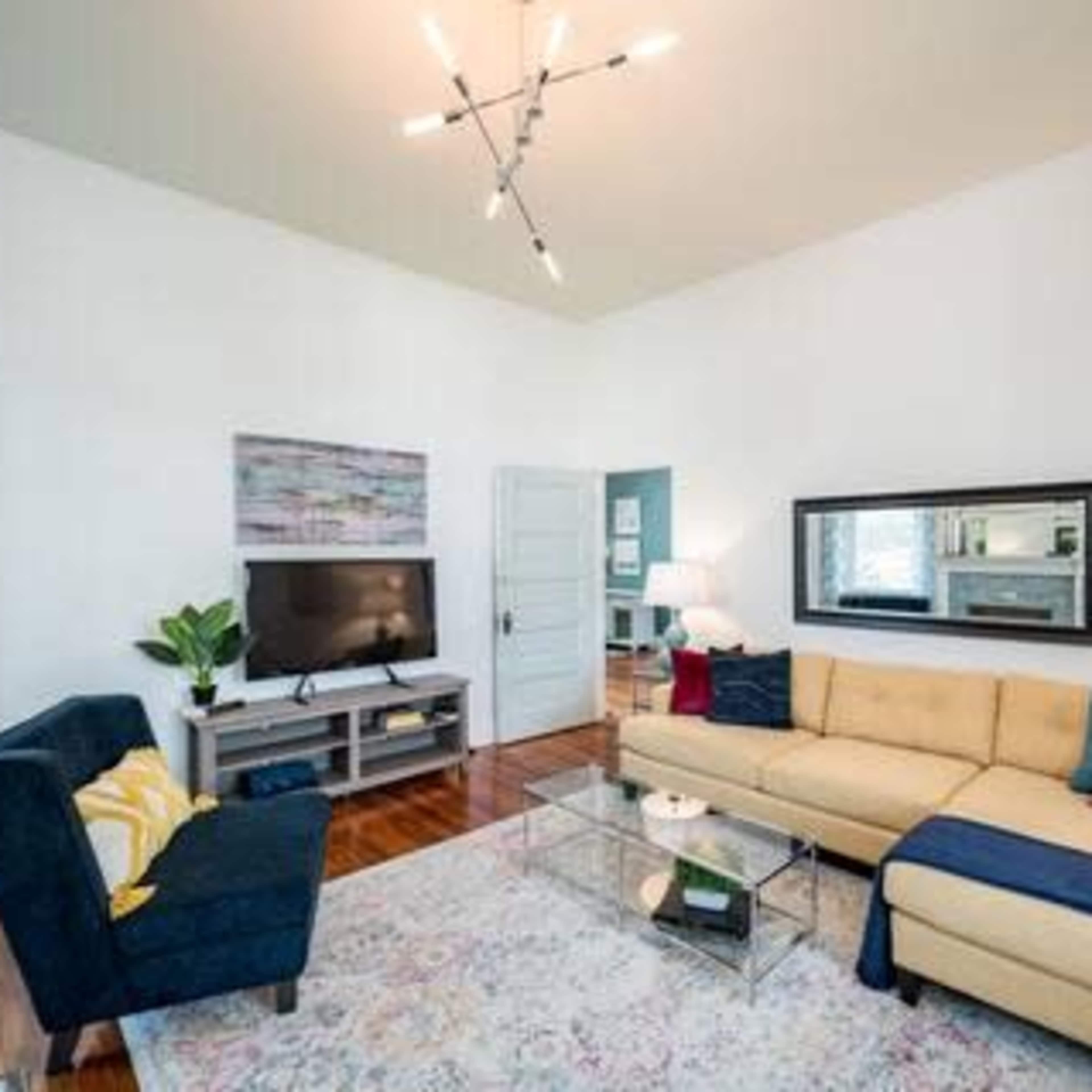 Grand Historic Home Near Downtown Image in Daniels Hill, Lynchburg, VA