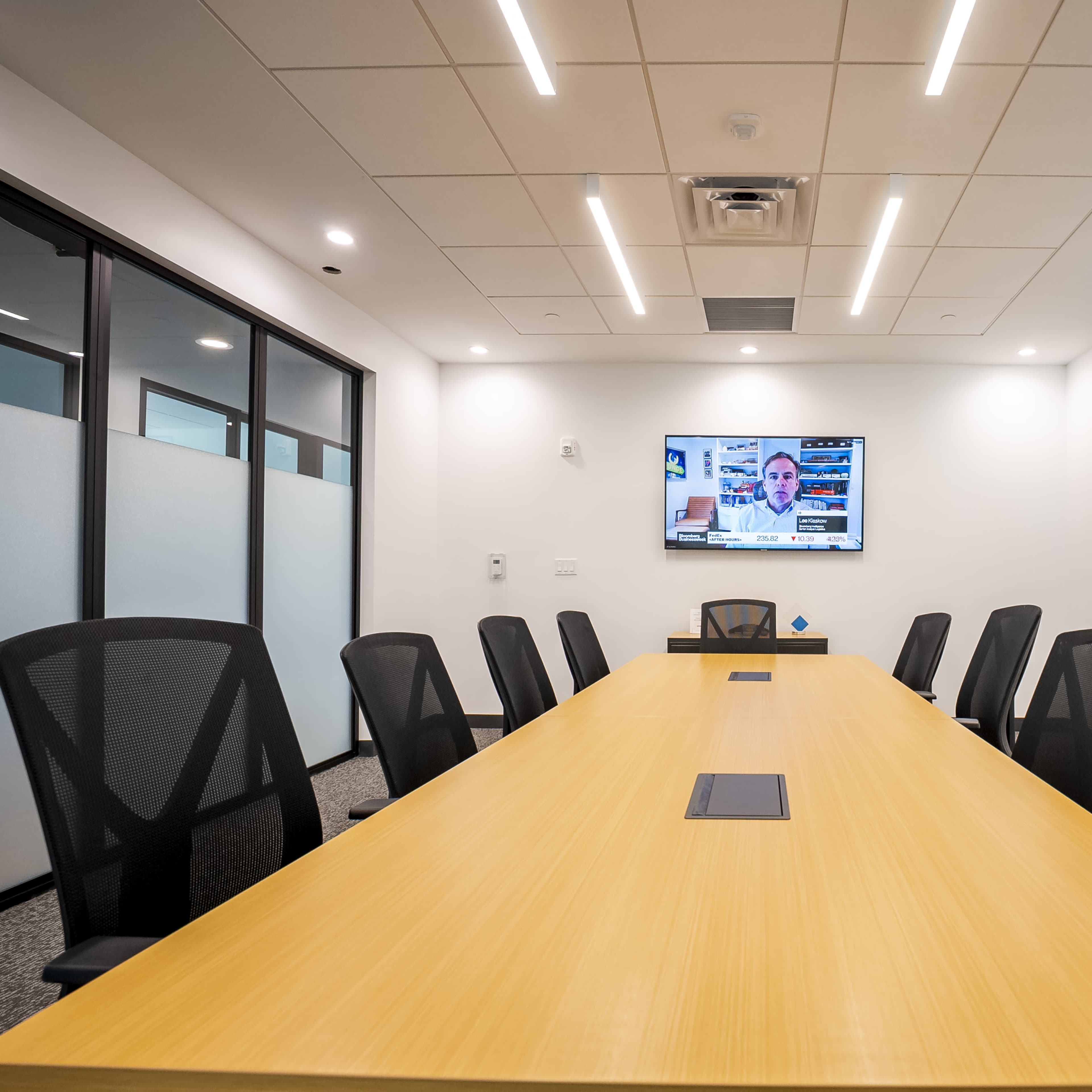 Large Modern Co-Working Meeting Room in Downtown Doral Image in Doral, Doral, FL