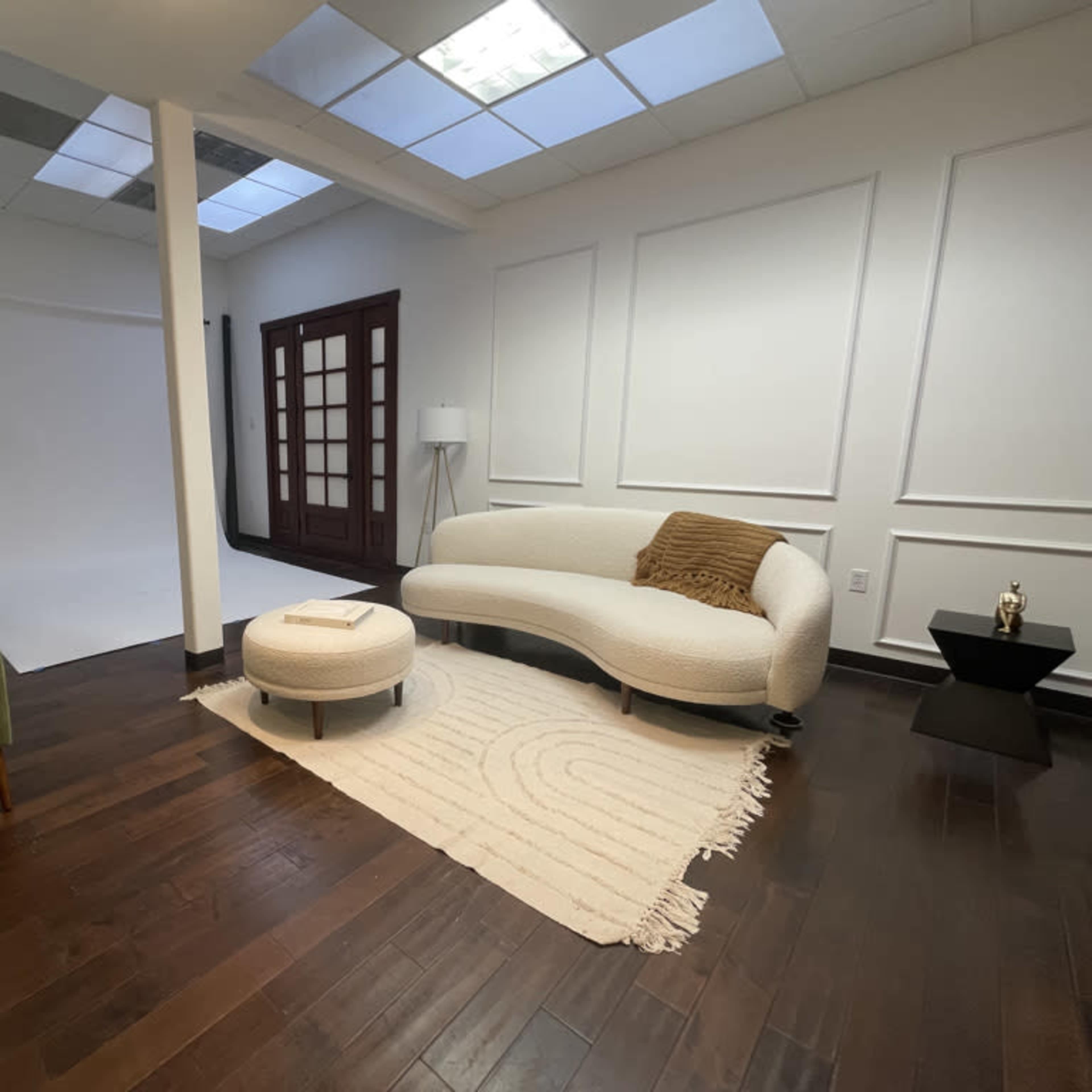 Private Redondo Beach Full Photo Studio Image in South Redondo, Redondo Beach, CA