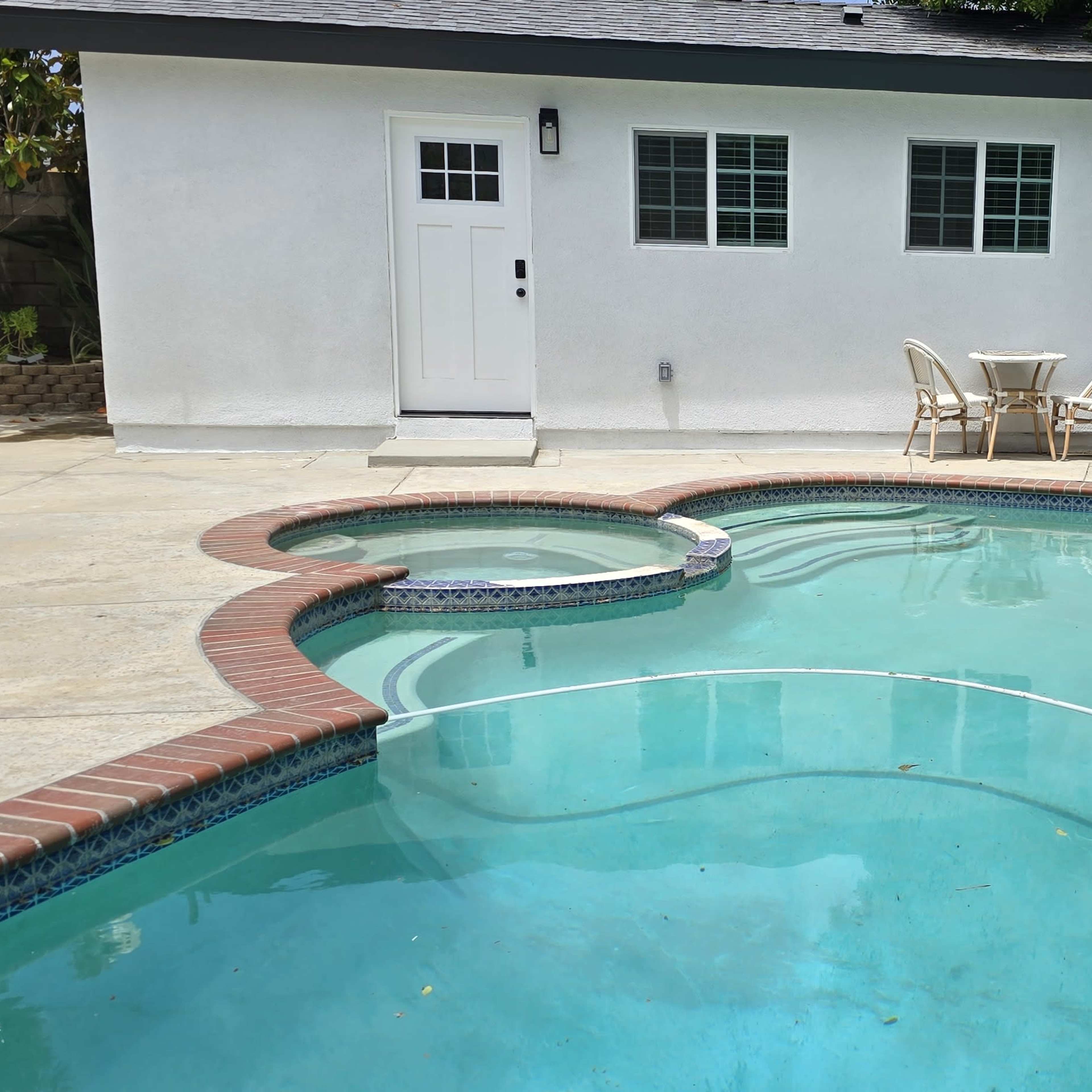 Studio Apartment Pool House Image in Westminster, Westminster, CA