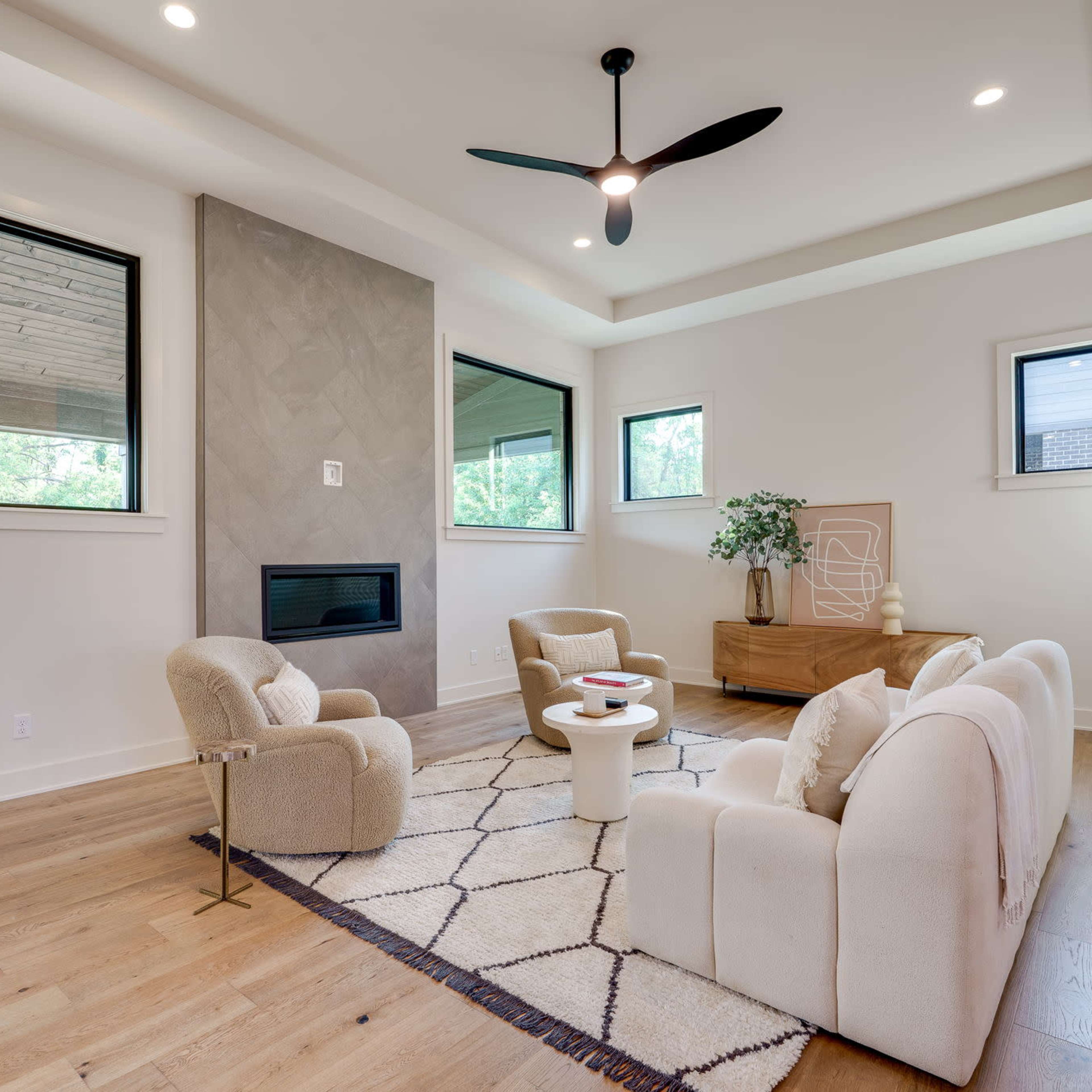 Cozy and modern home for events, meetings and production Image in Clear Creek Township, SUGARCRK Township, OH