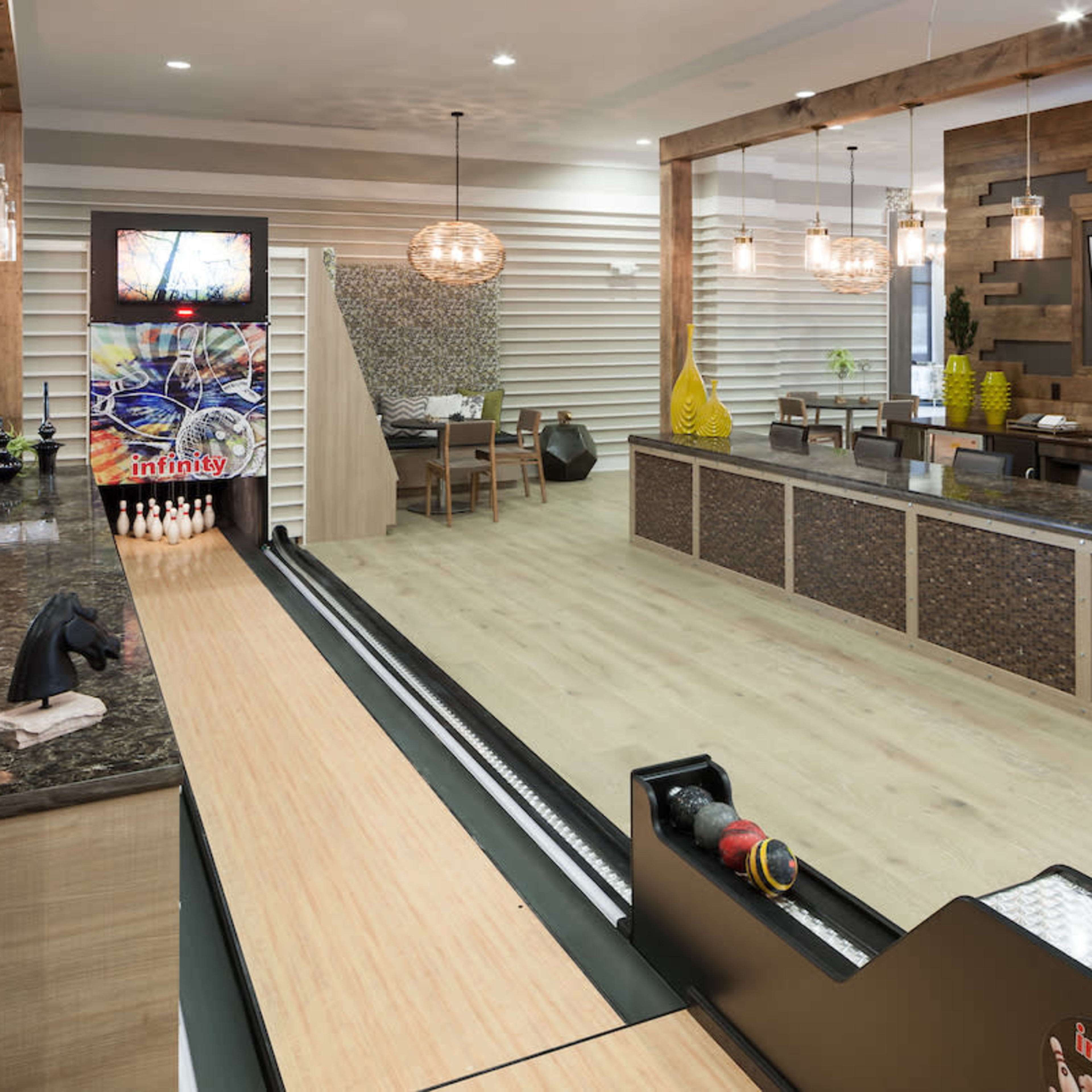 The Best Spaces with Shuffleboards for Rent Near Me Peerspace