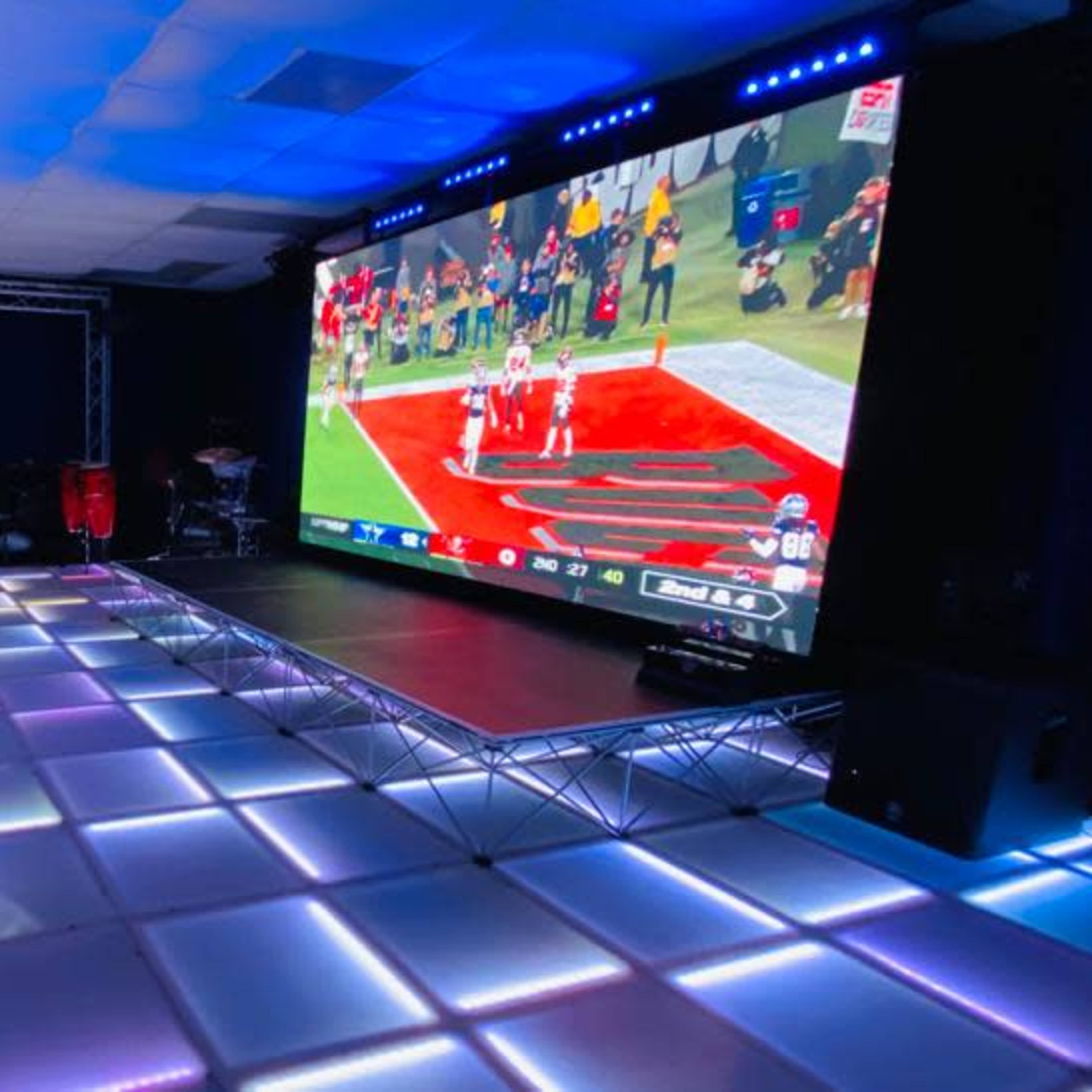 North Central Event Space w/ AV & Lounge Furniture Image in Inner West Side, San Antonio, TX