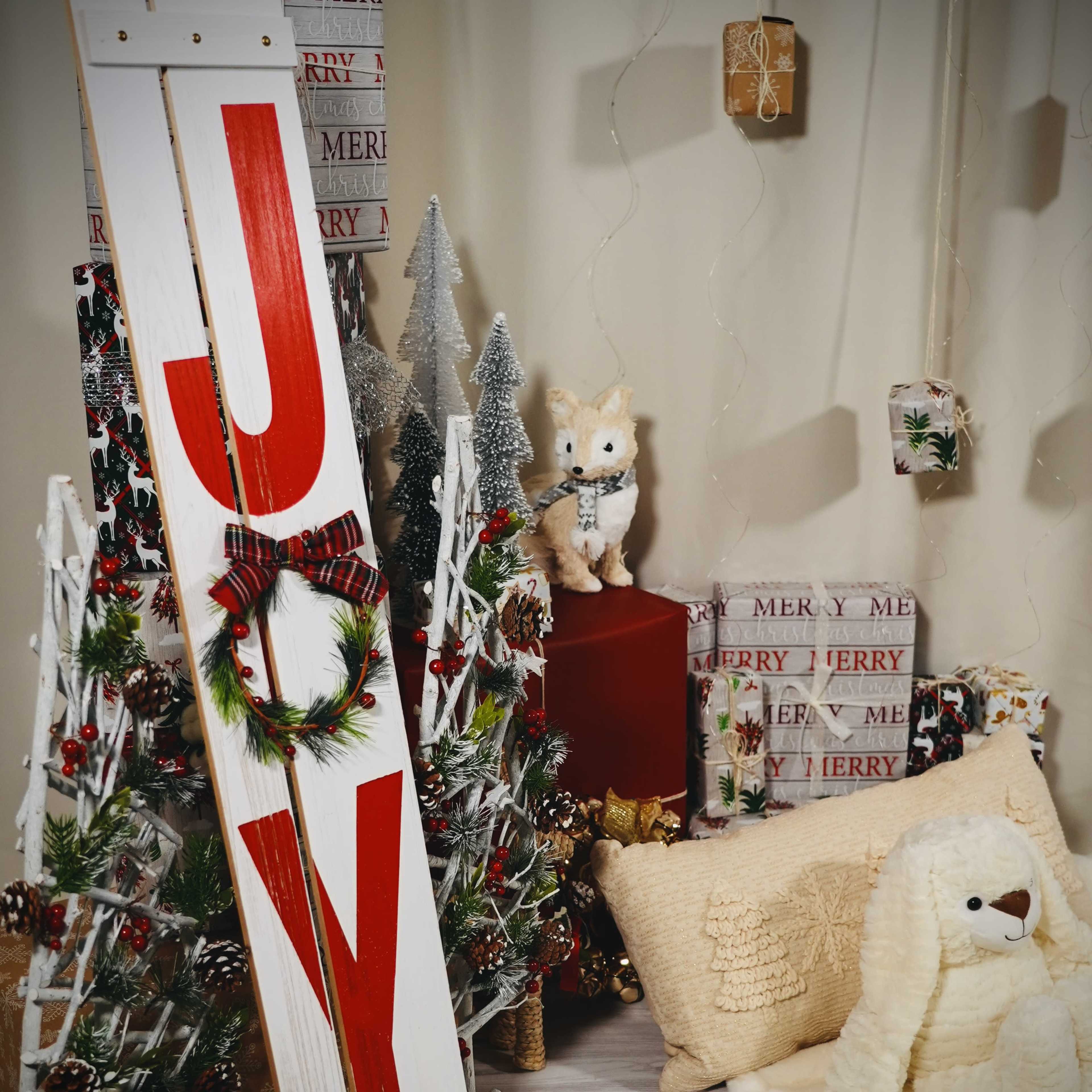 Cozy Boho Studio in Bellevue with Holiday Charm Image in Crossroads, Bellevue, WA