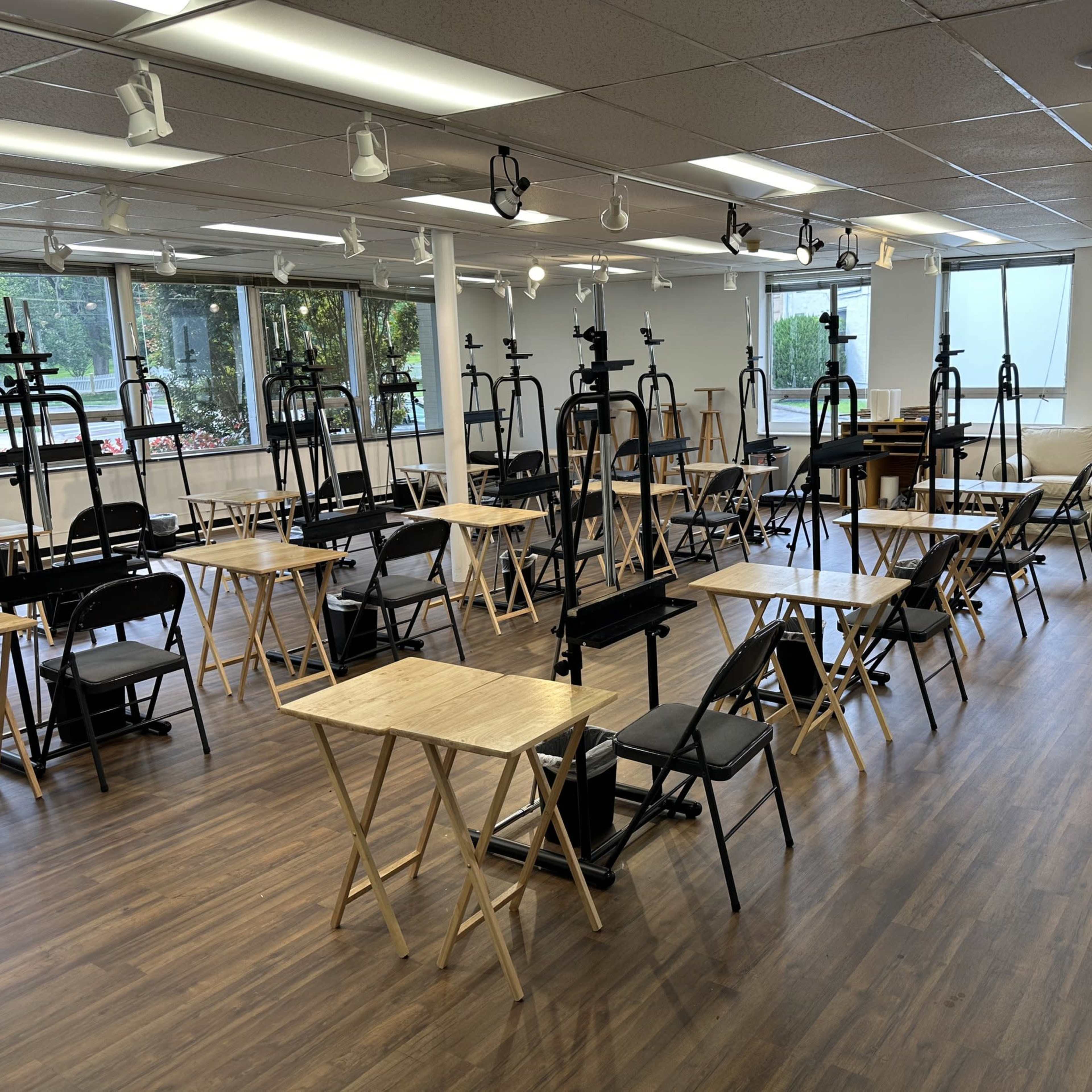 Flexible 1200-sq-ft Room in Bustling Art Cener in Walkable Downtown Suburban Neighborhood Image in Kensington, Kensington, MD