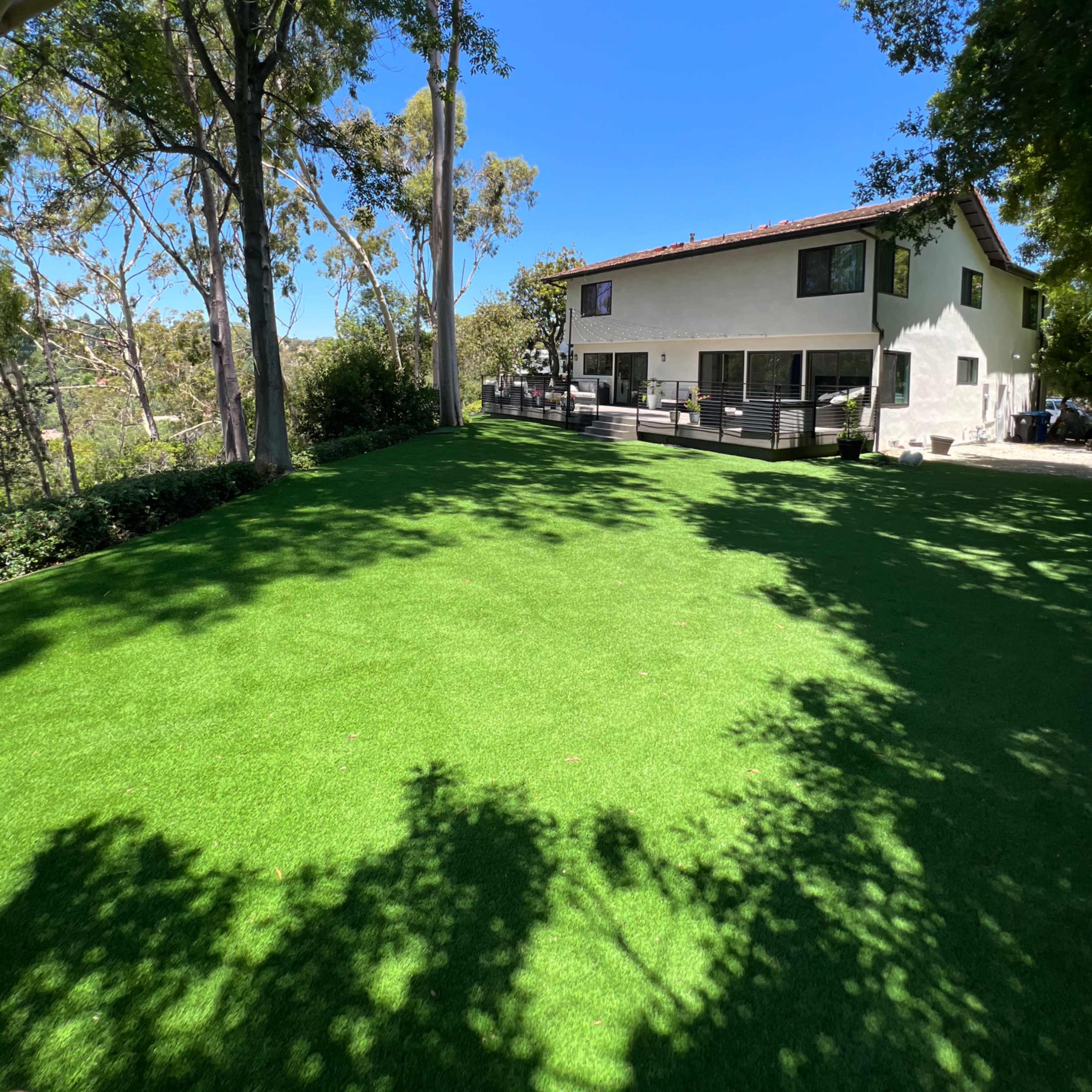 Private Bel-Air Garden Oasis for Picnics, Parties & Celebrations Image in Beverly Crest, Los Angeles, CA