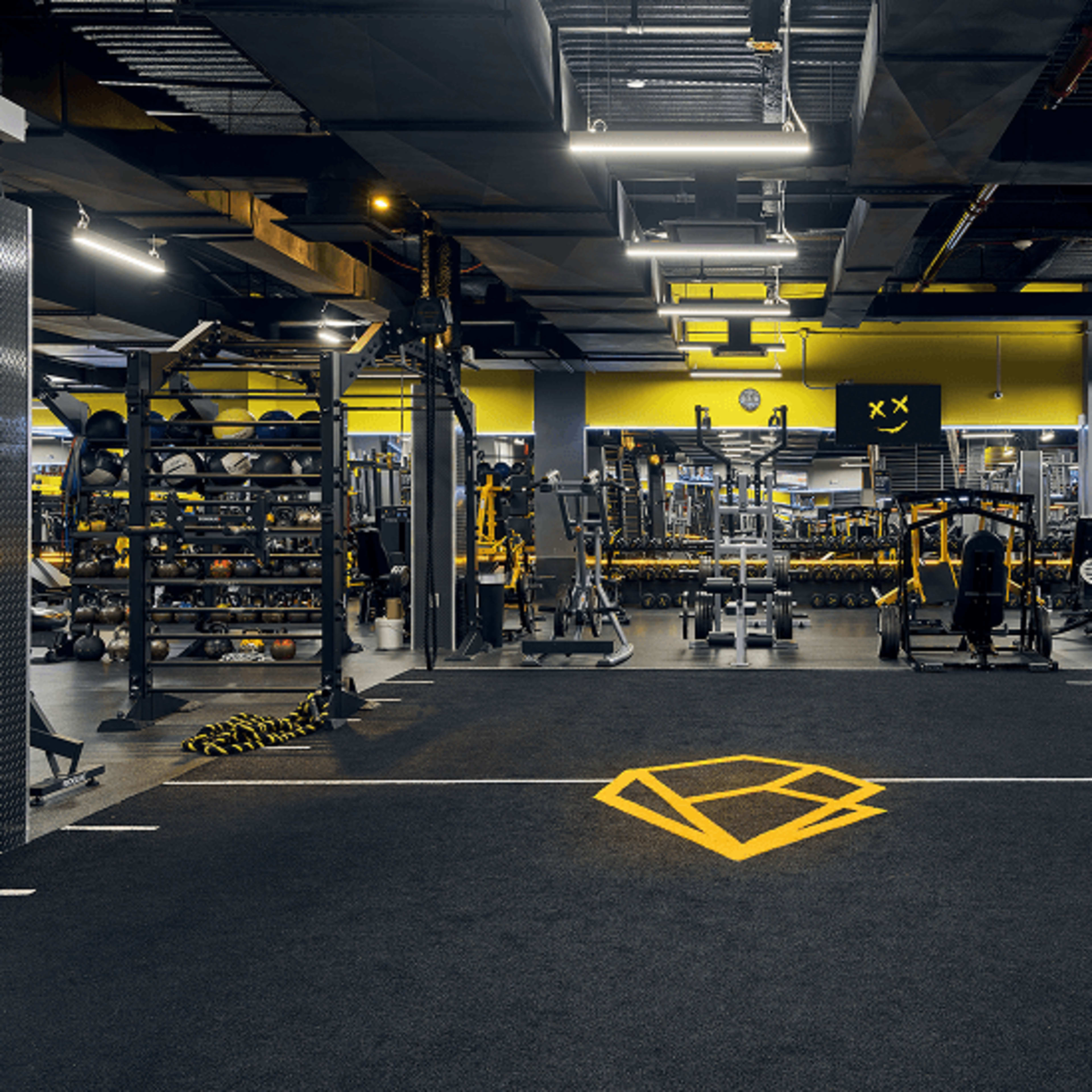 Spacious Gym for Production Image in Astoria, Queens County, NY