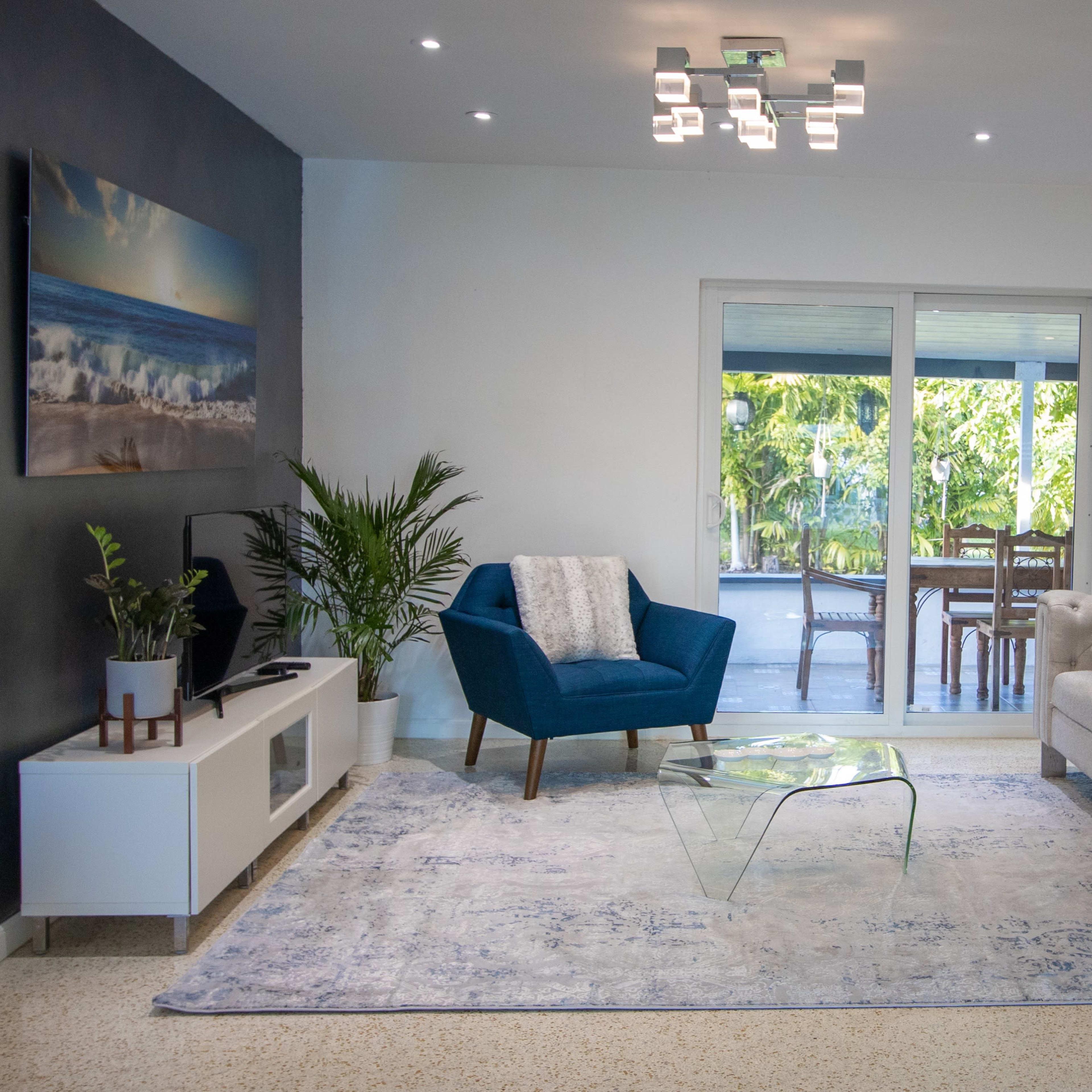 Lush Tropical Bunglow Home Image in , El Portal, FL
