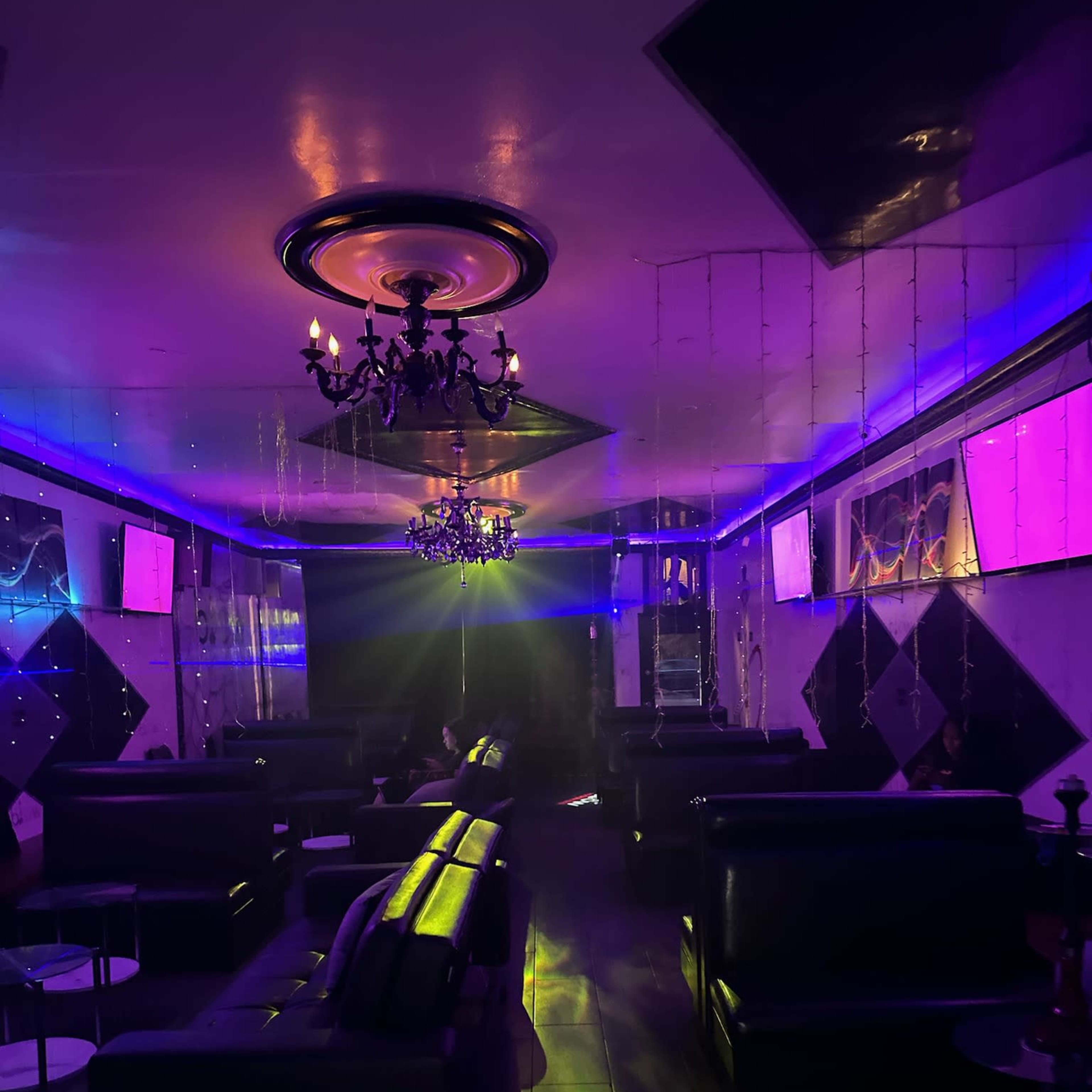 Culver City Lounge - Great design by the Marina Image in Park West, Culver City, CA