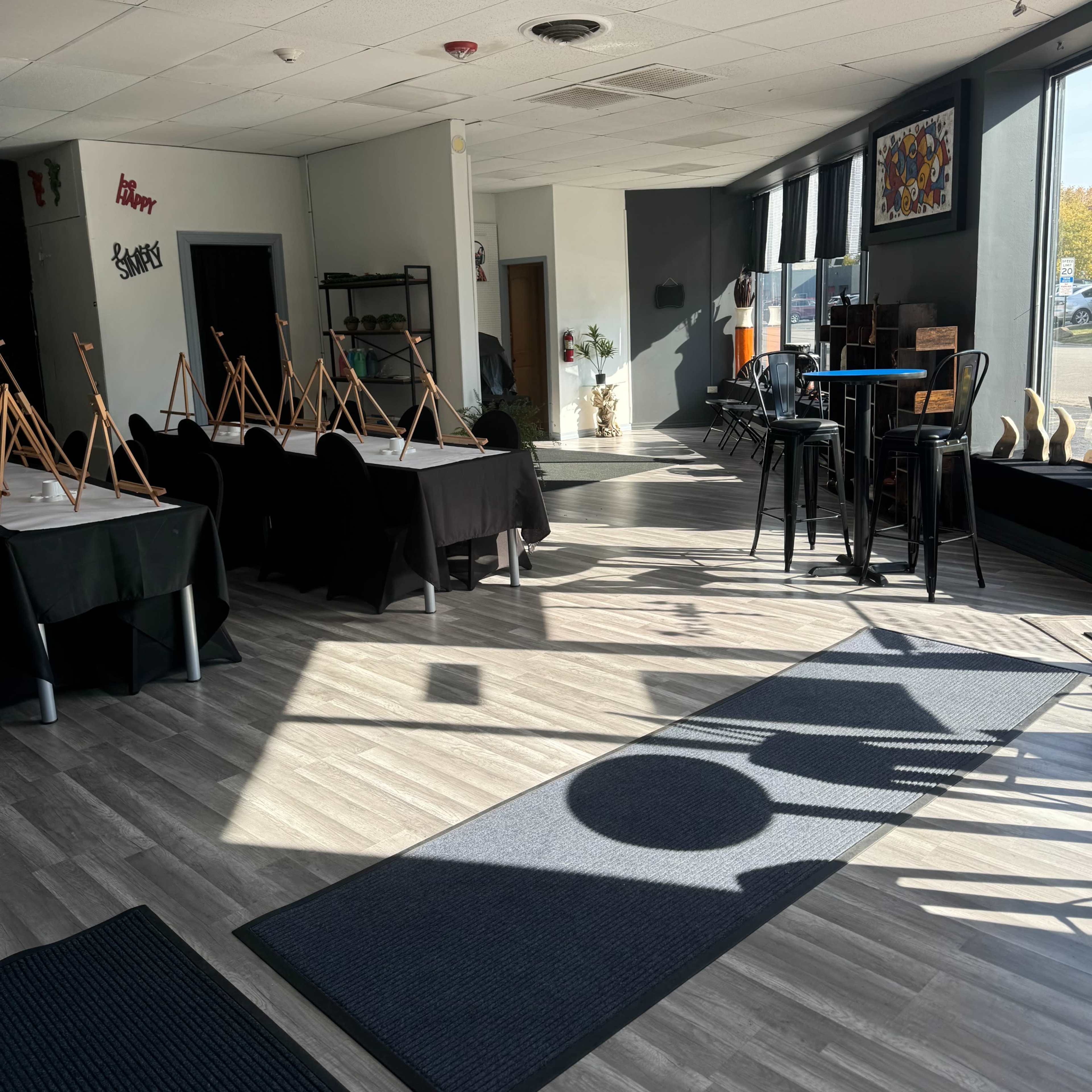 A serene artistic vibe with art, music, and coffee! Image in Bremen Township, Midlothian, IL
