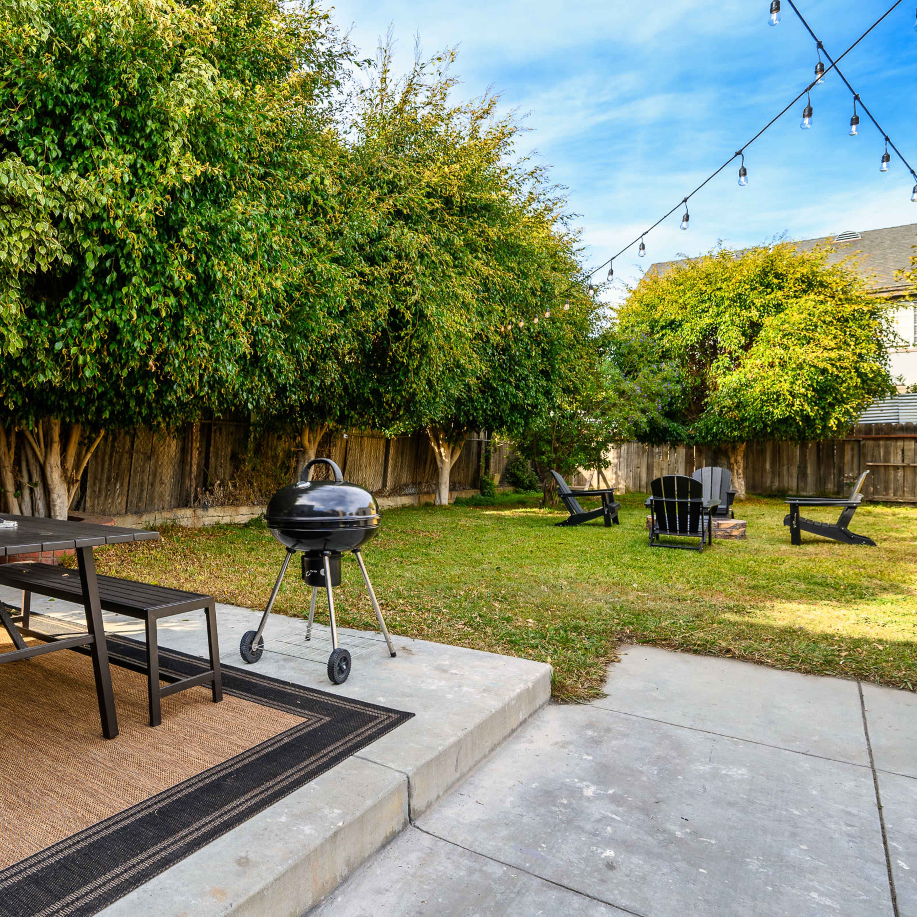 Modern Spanish Bungalow w/ Large Backyard Image in Hellman Street, Long Beach, CA