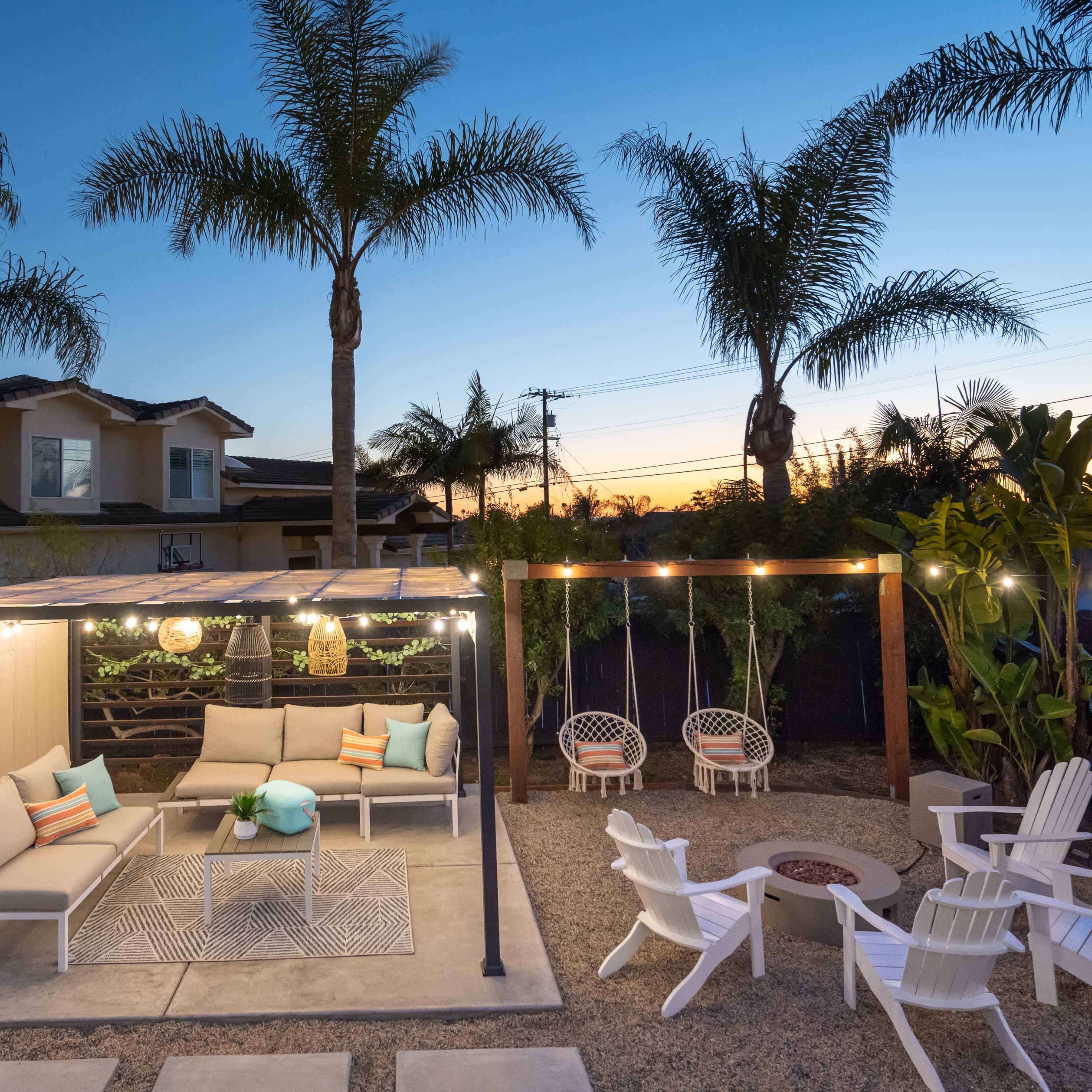 Modern trendy home with lovely backyard Image in Loma Alta, Oceanside, CA