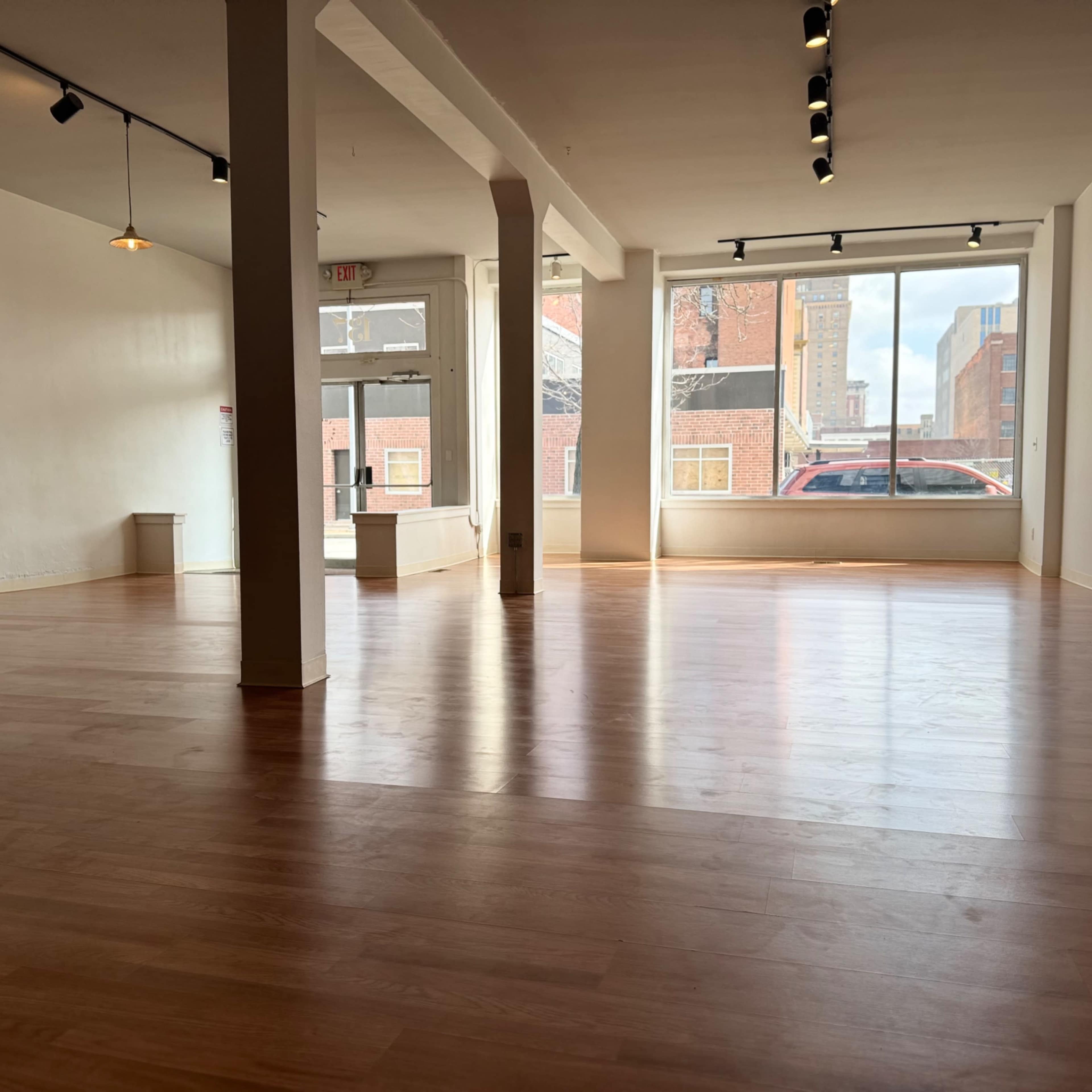 Modern Downtown Content Studio, Meeting and Event Space Image in Center City, Toledo, OH