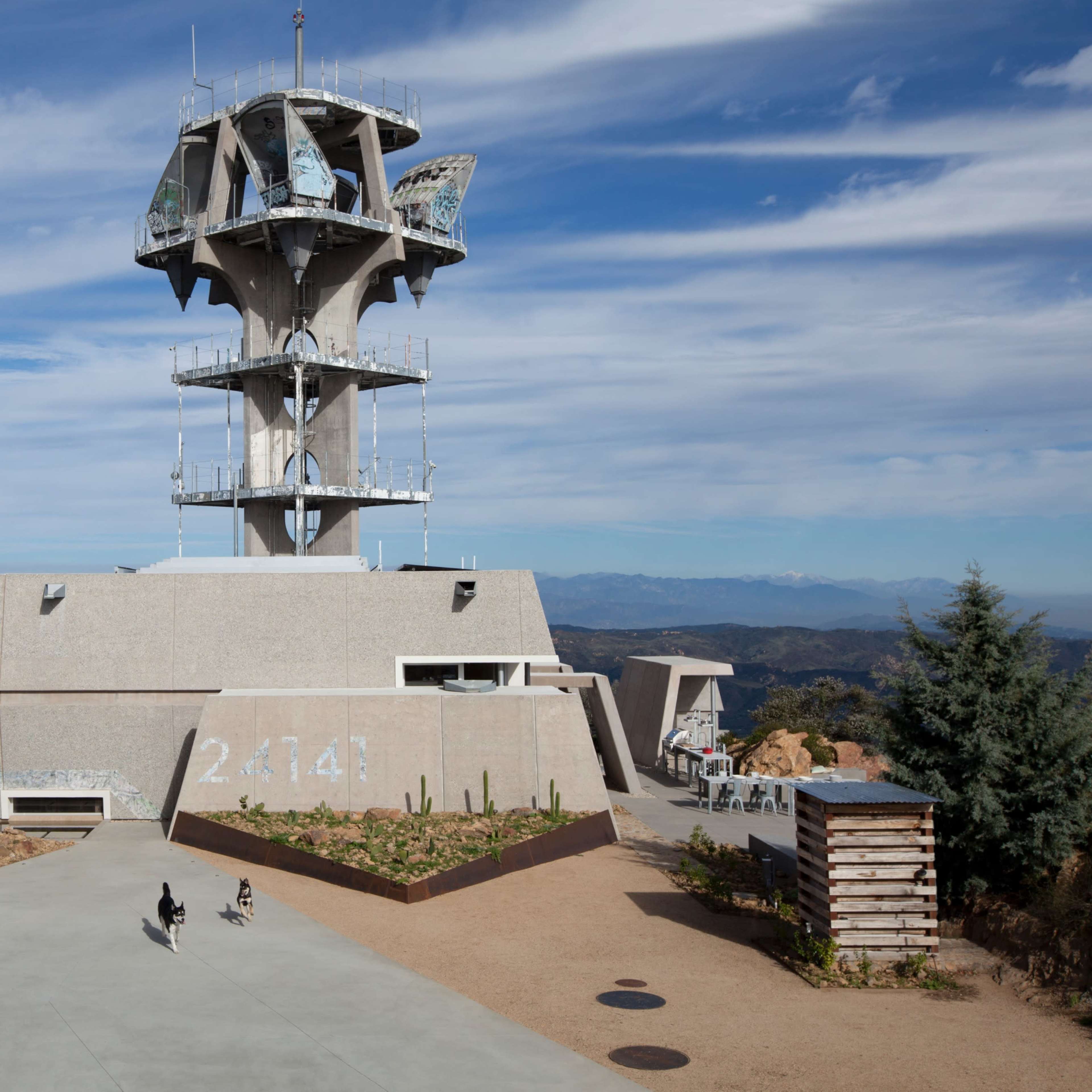 Topanga Tower LLC Image in , Los Angeles County, CA